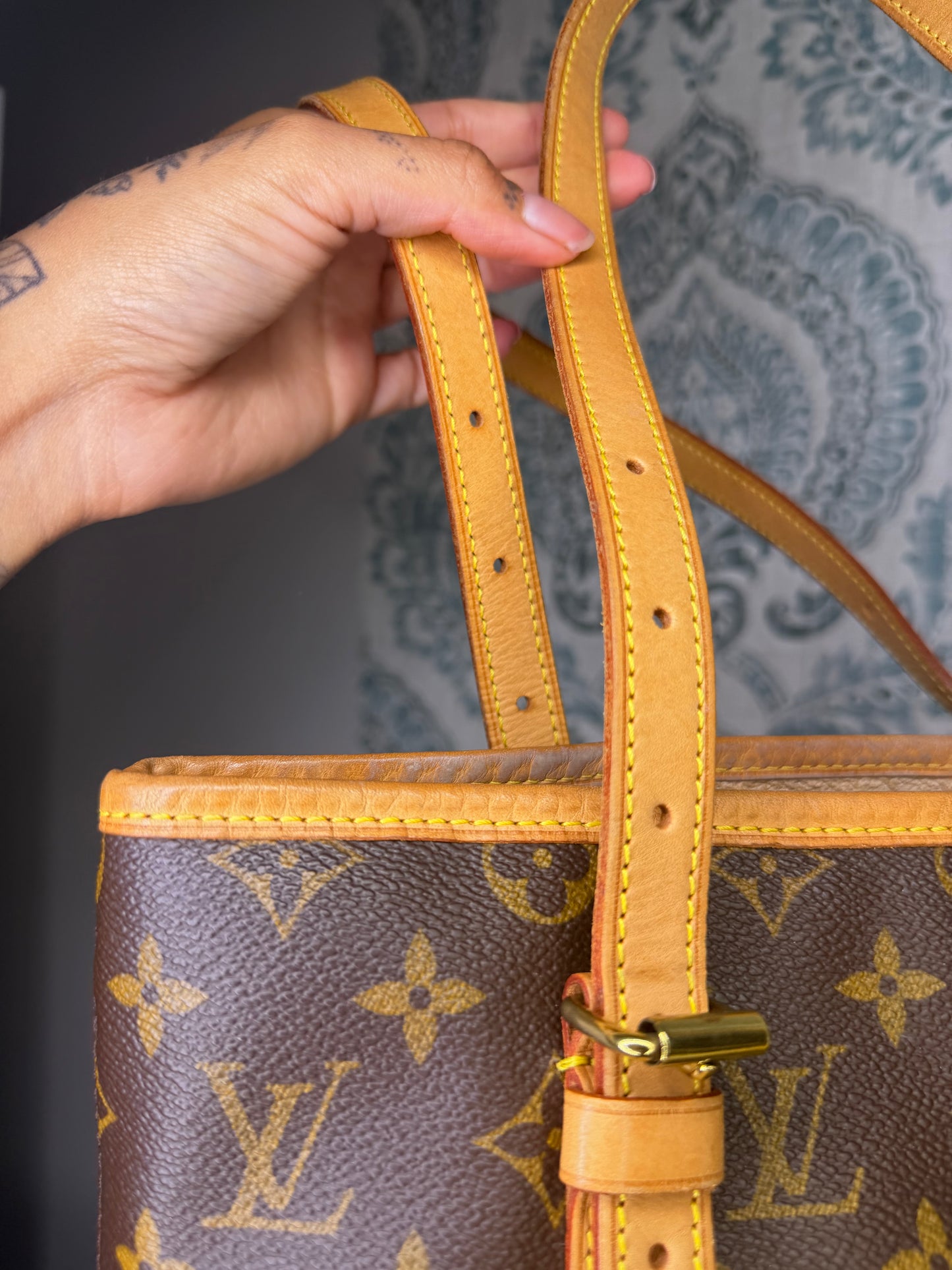 Louis Vuitton Bucket GM #1