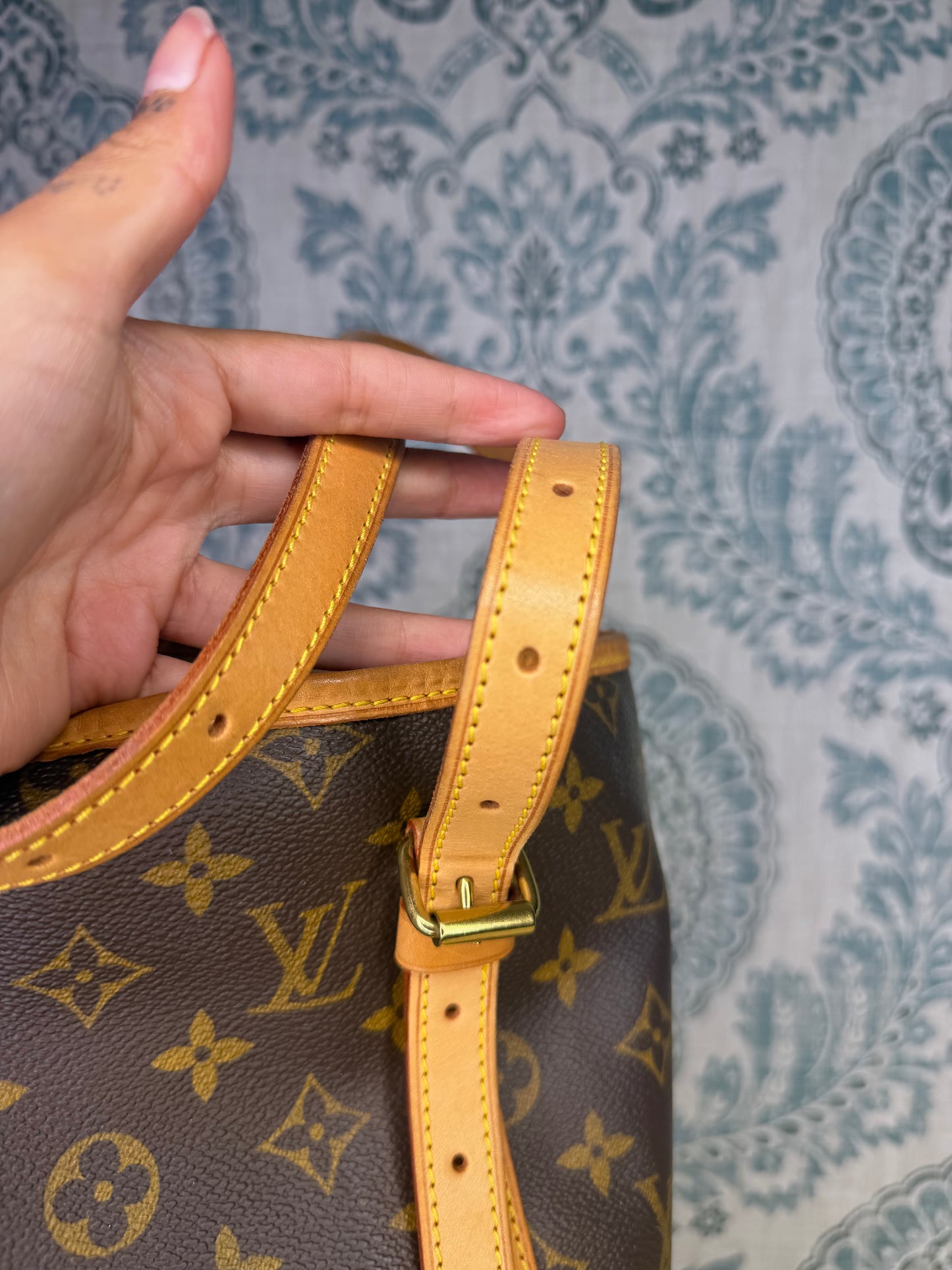 Louis Vuitton Bucket GM #1