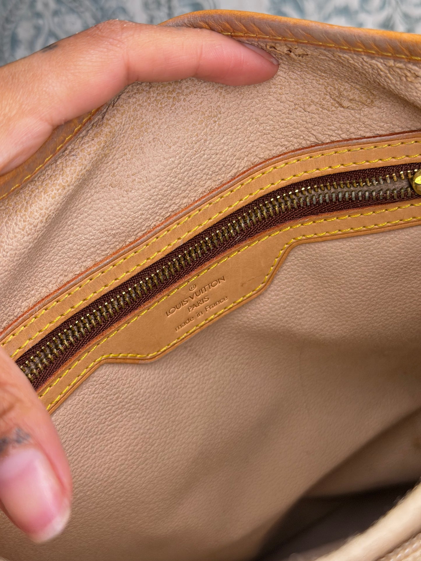 Louis Vuitton Bucket GM #1