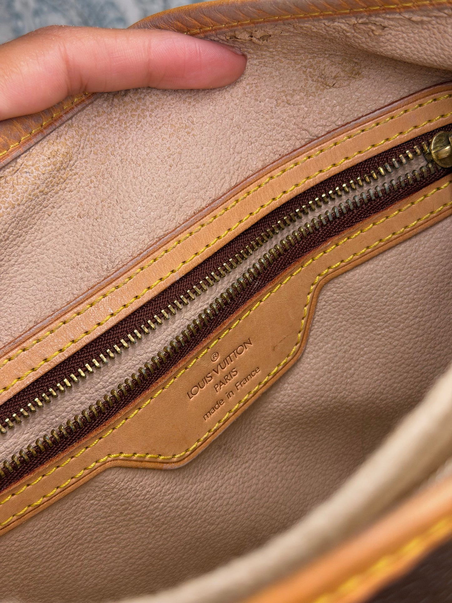 Louis Vuitton Bucket GM #1