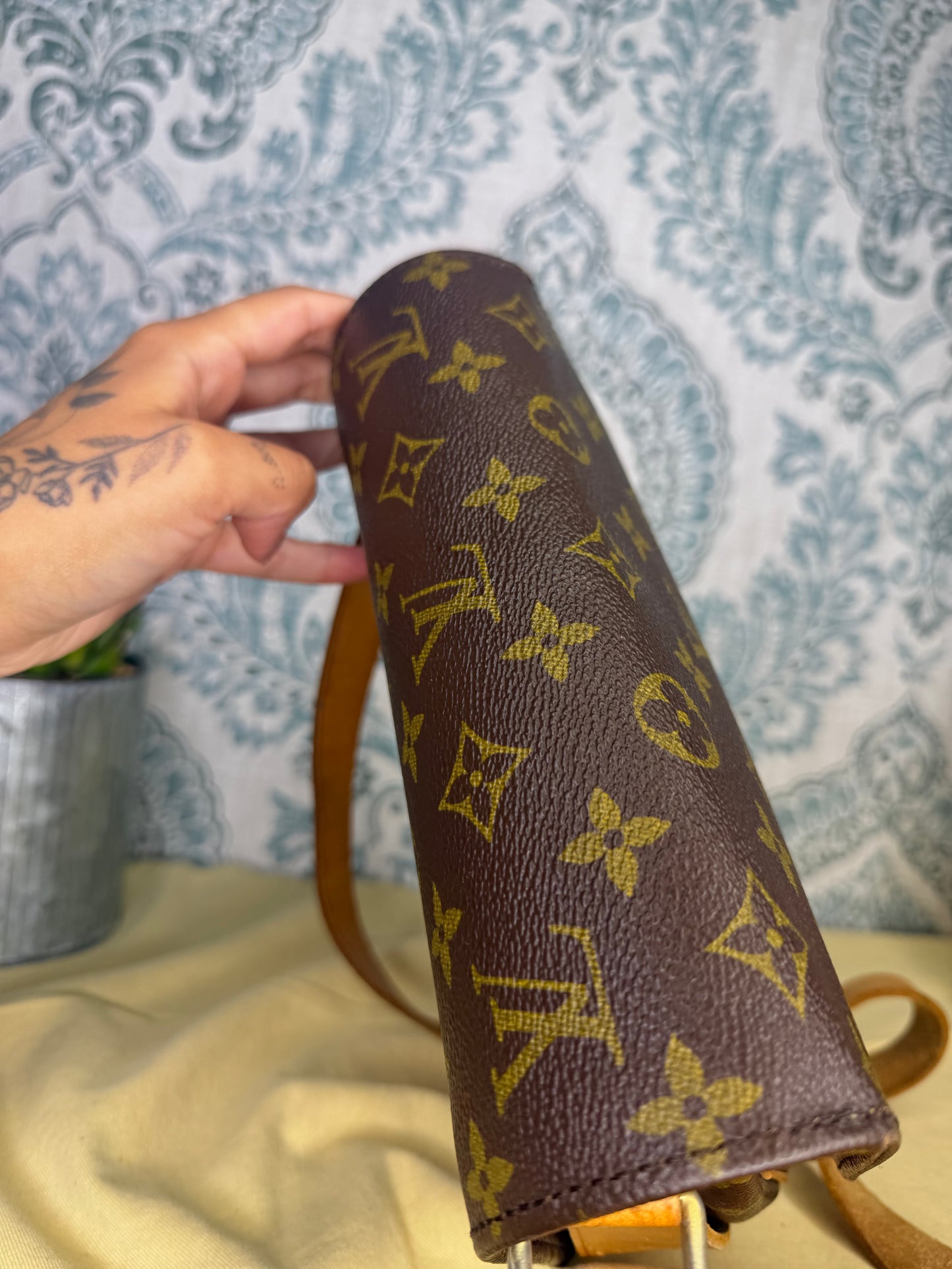 Louis Vuitton Cartouchiere MM