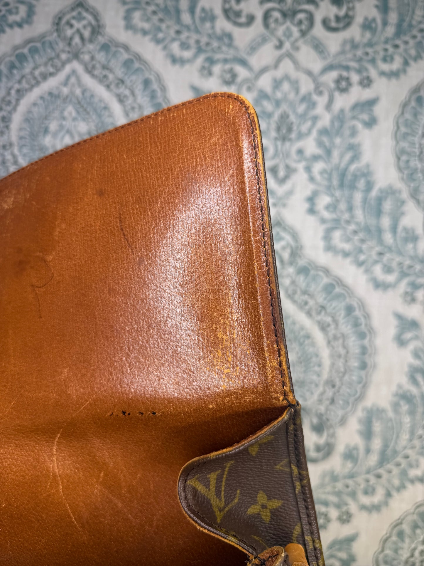 Louis Vuitton Cartouchiere MM