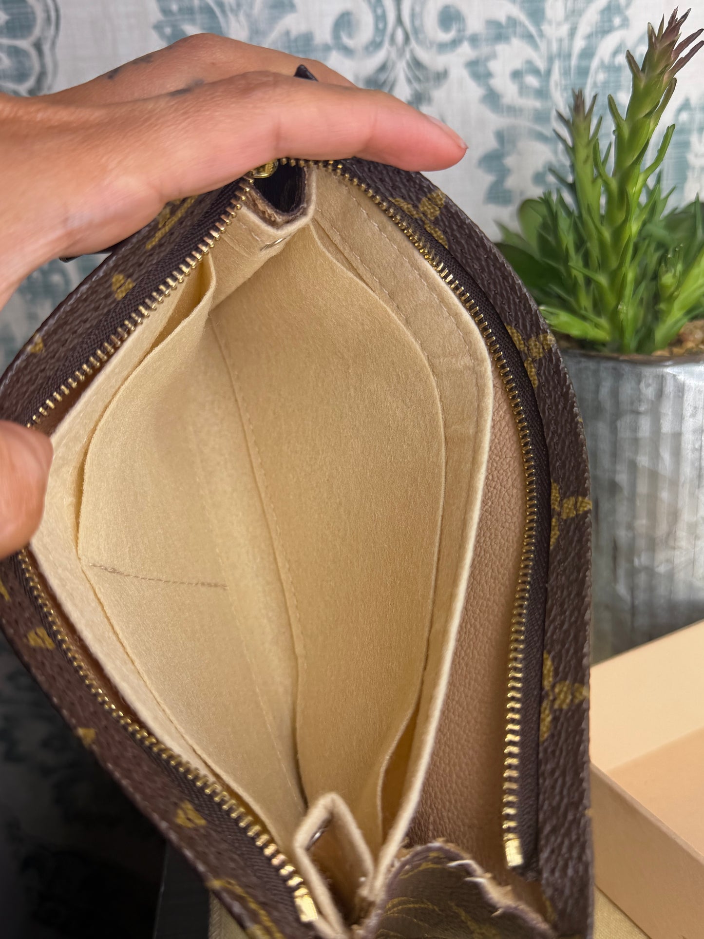 Louis Vuitton Monogram Bucket GM Pochette #1
