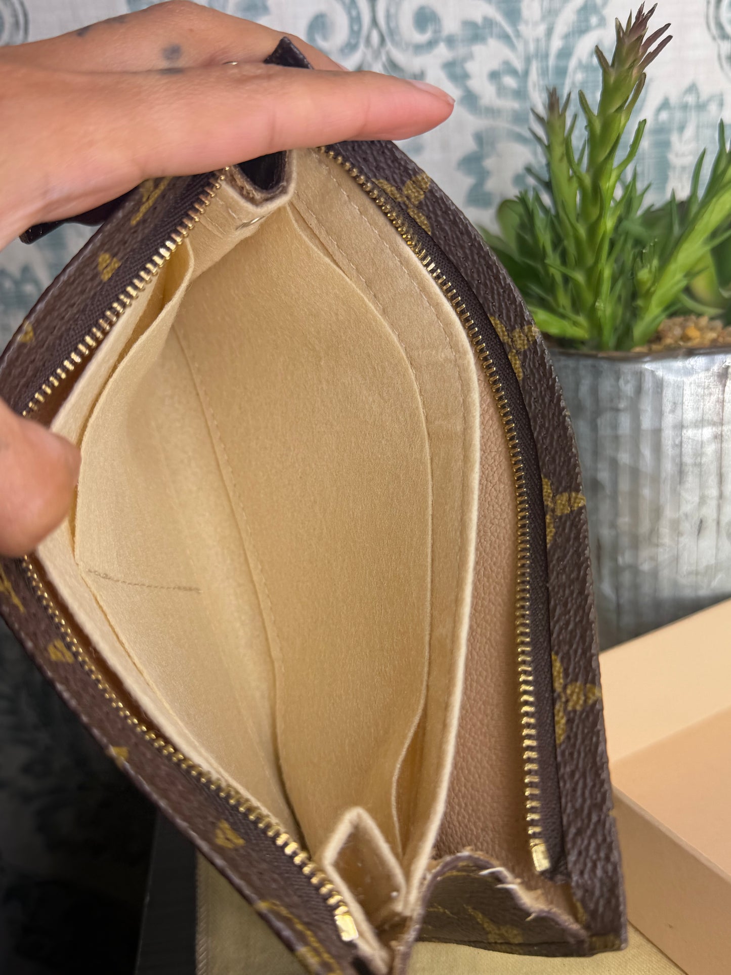Louis Vuitton Monogram Bucket GM Pochette #1