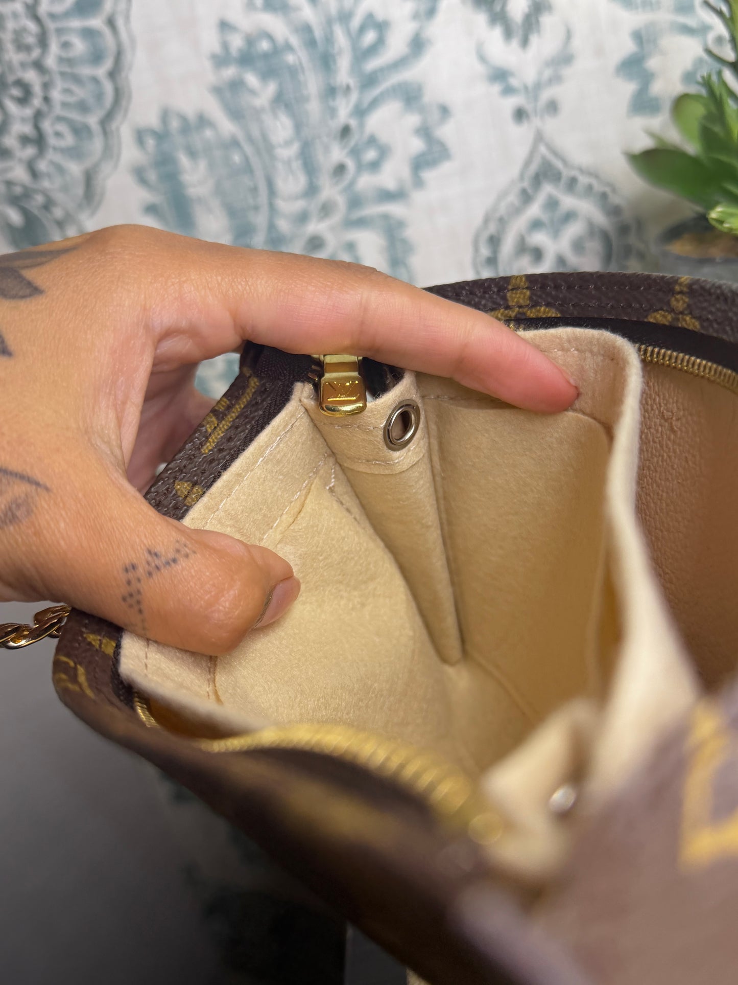 Louis Vuitton Monogram Bucket GM Pochette #1