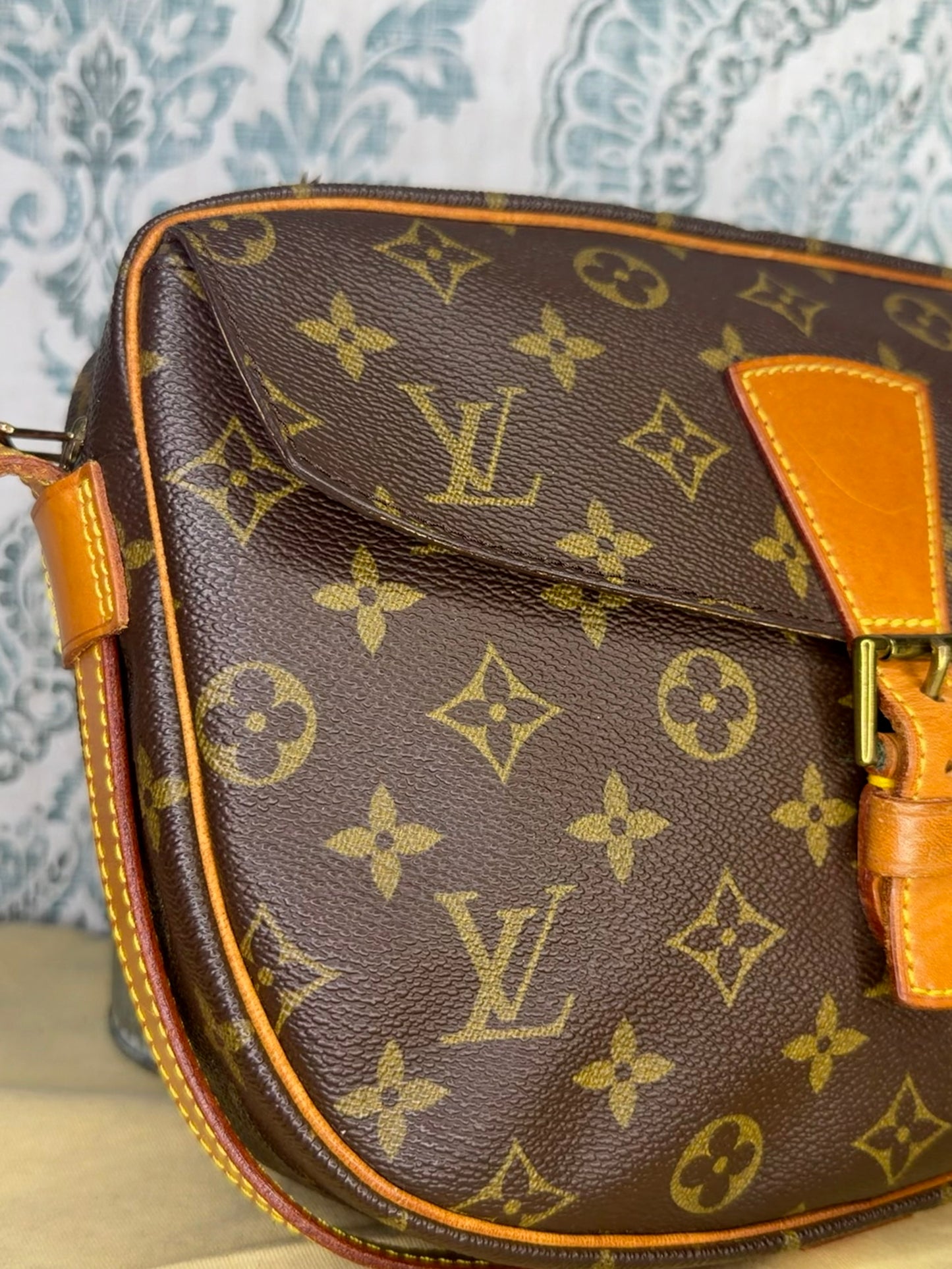 Louis Vuitton Jeune Fille GM