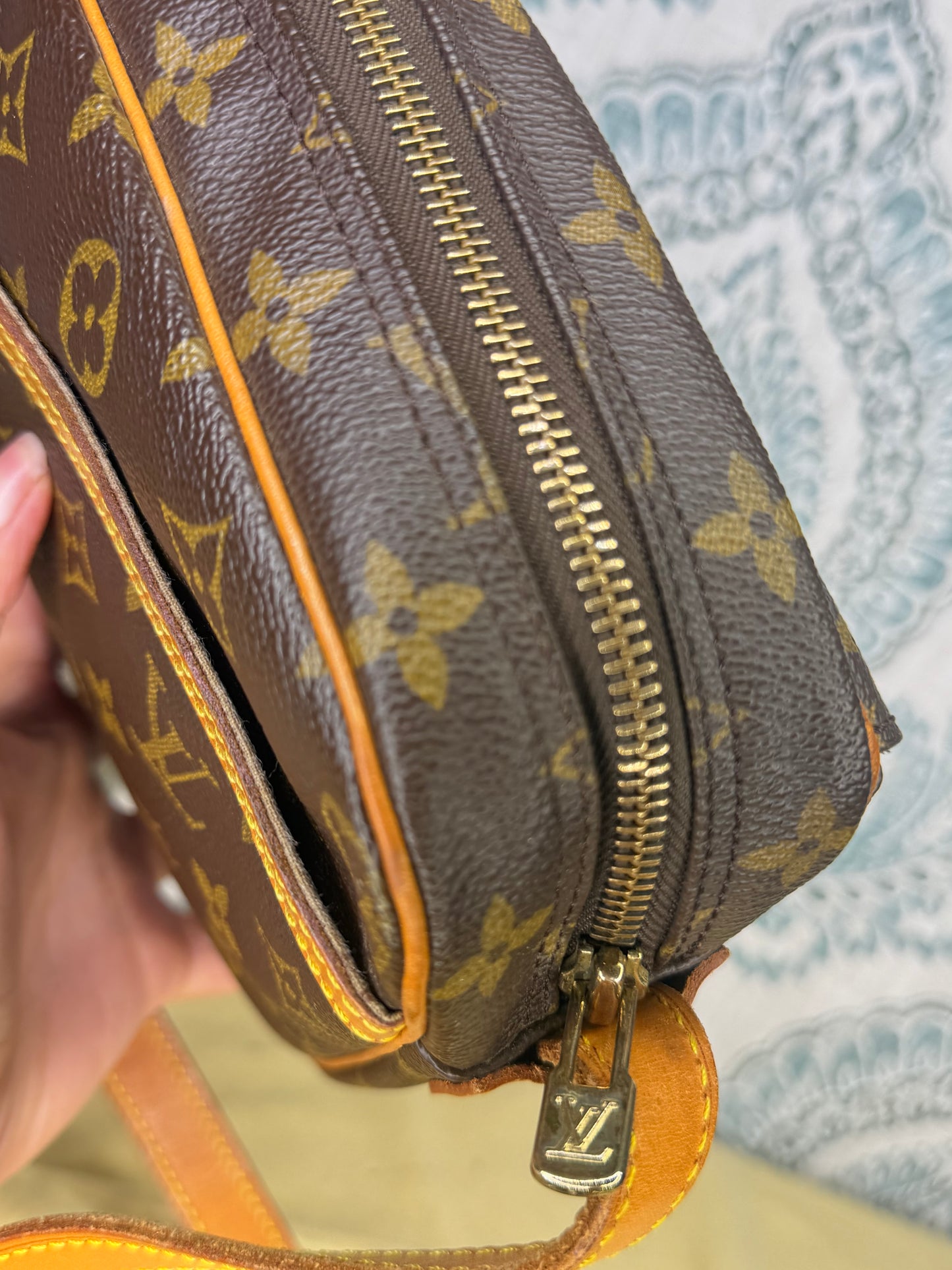 Louis Vuitton Jeune Fille GM