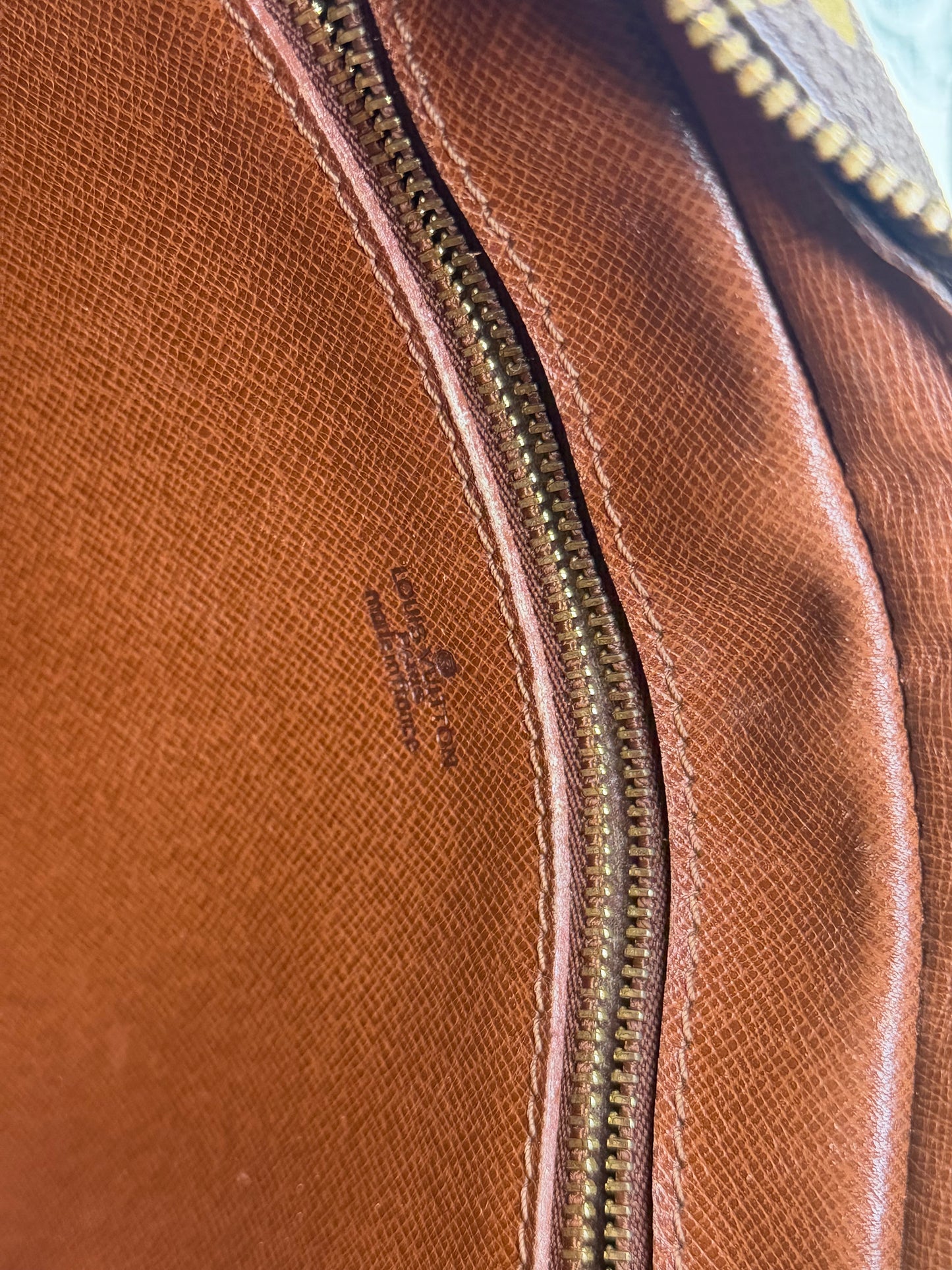 Louis Vuitton Jeune Fille MM