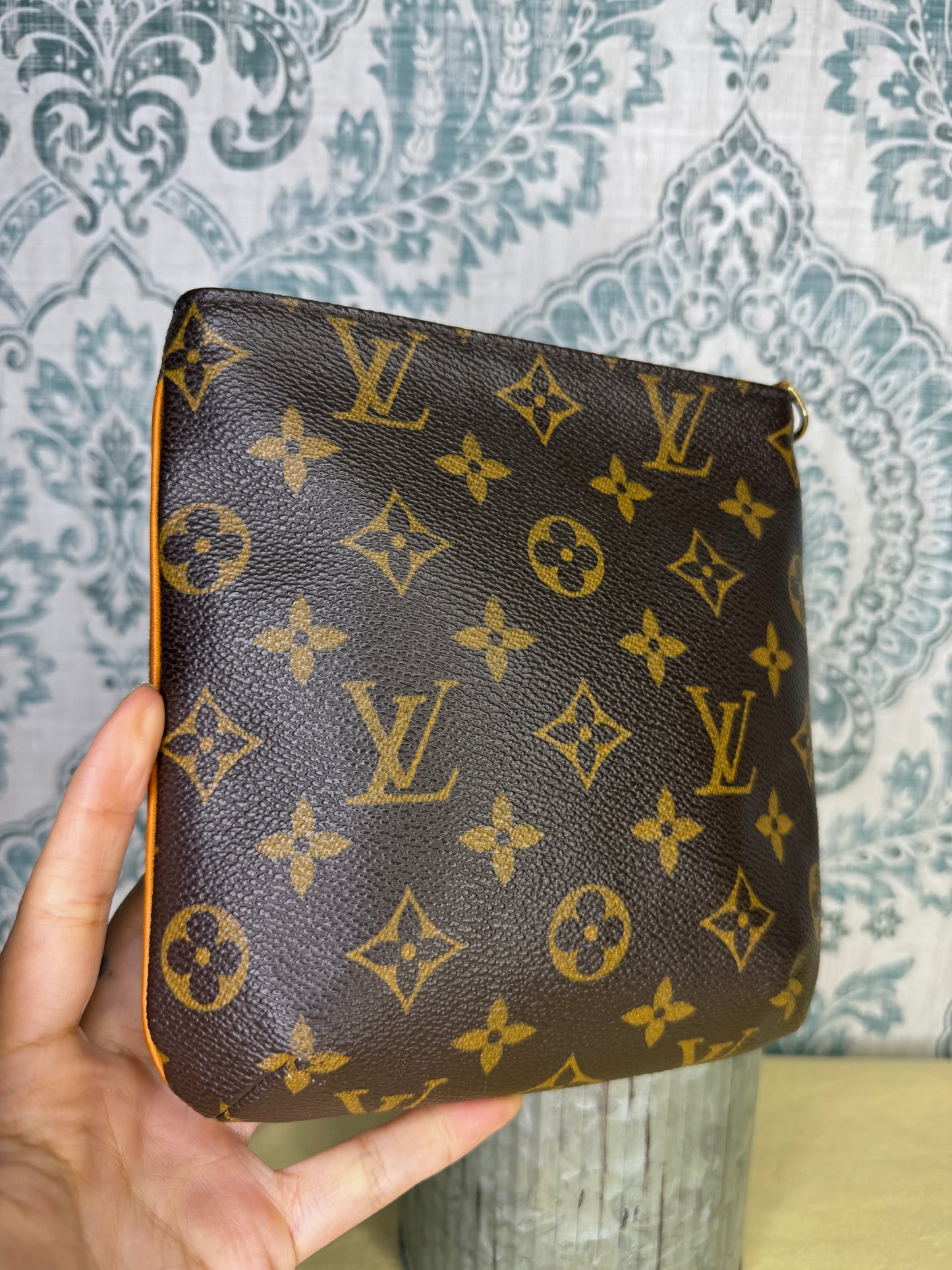 Louis Vuitton Partition Wristlet