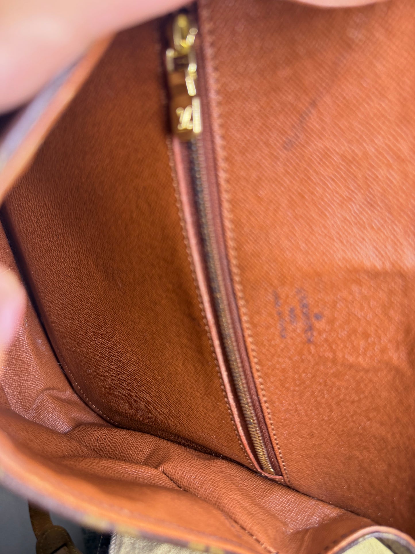 Louis Vuitton Saint Cloud GM