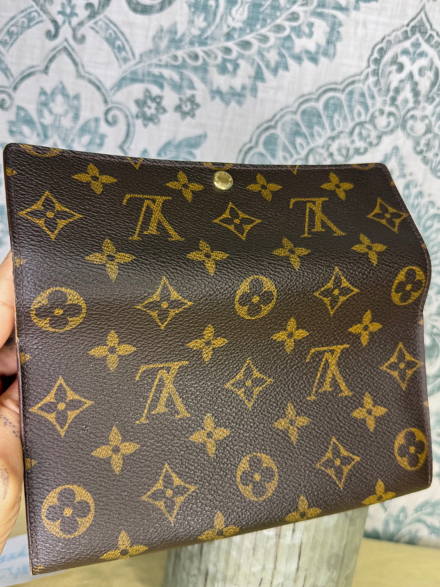 Louis Vuitton Monogram Sarah Wallet