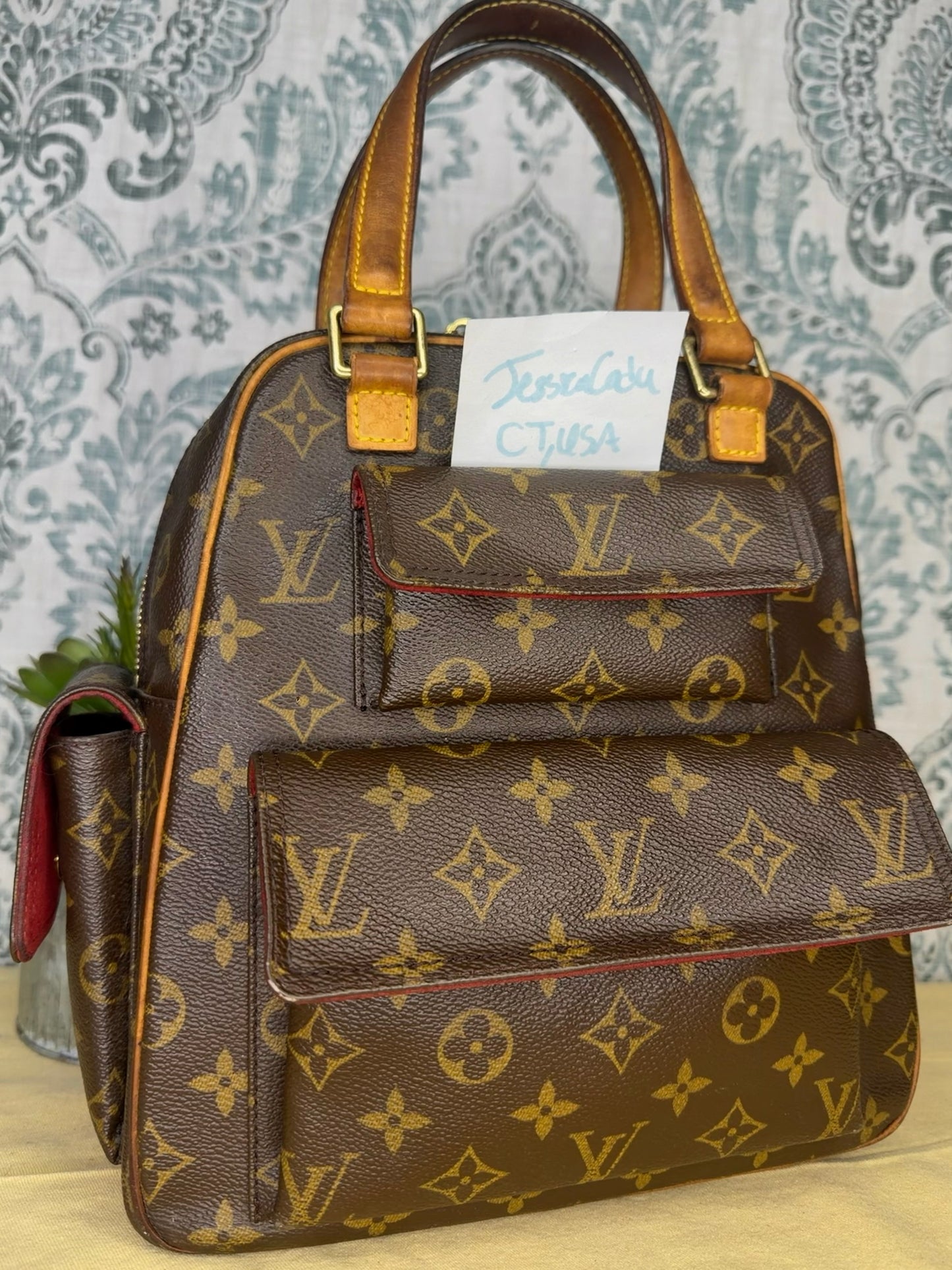 Louis Vuitton Excentri Cite Handbag