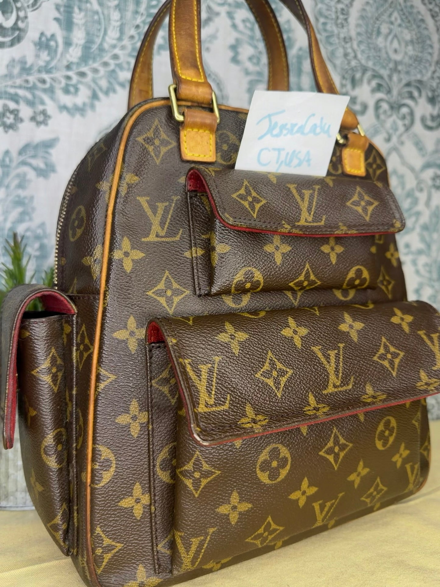 Louis Vuitton Excentri Cite Handbag