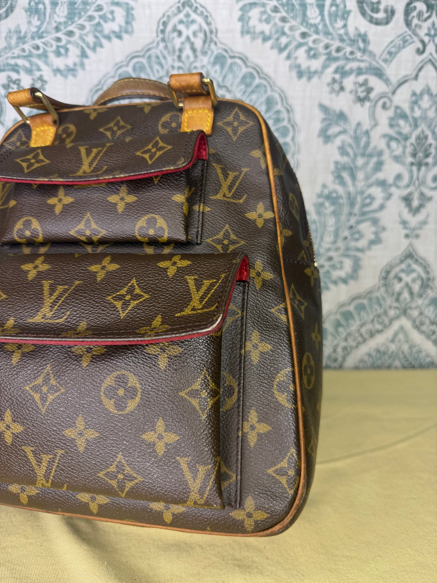 Louis Vuitton Excentri Cite Handbag
