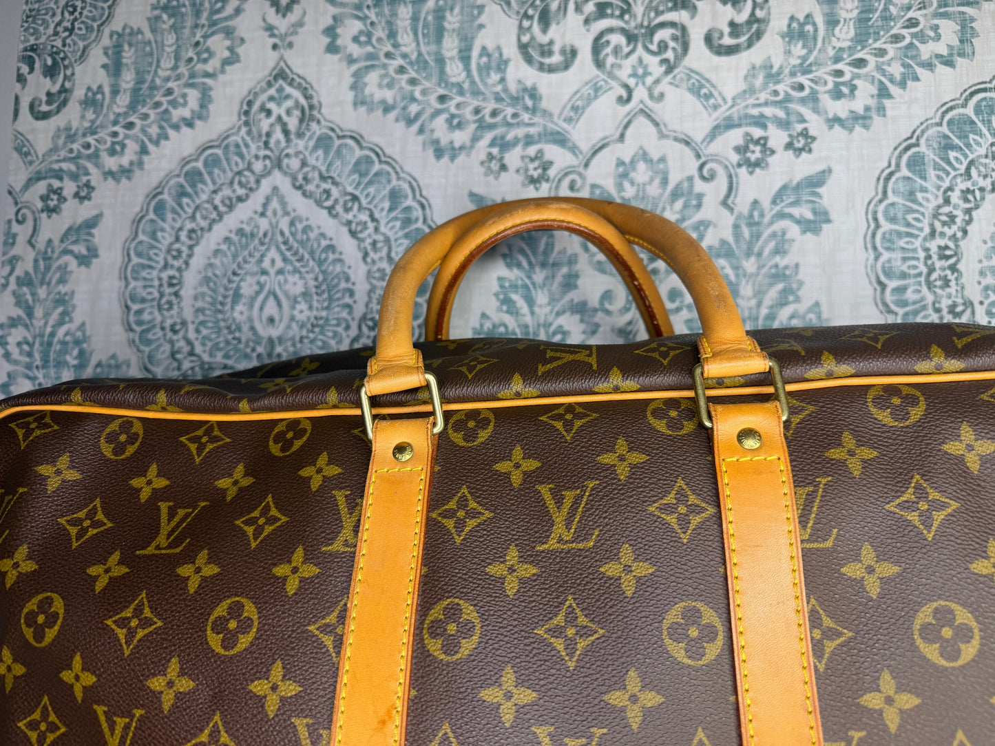 Louis Vuitton Sirius 55 Soft Suit Case