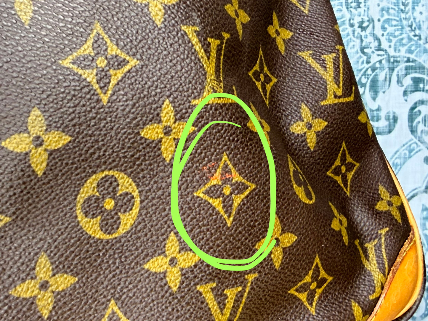 Louis Vuitton Sirius 55 Soft Suit Case