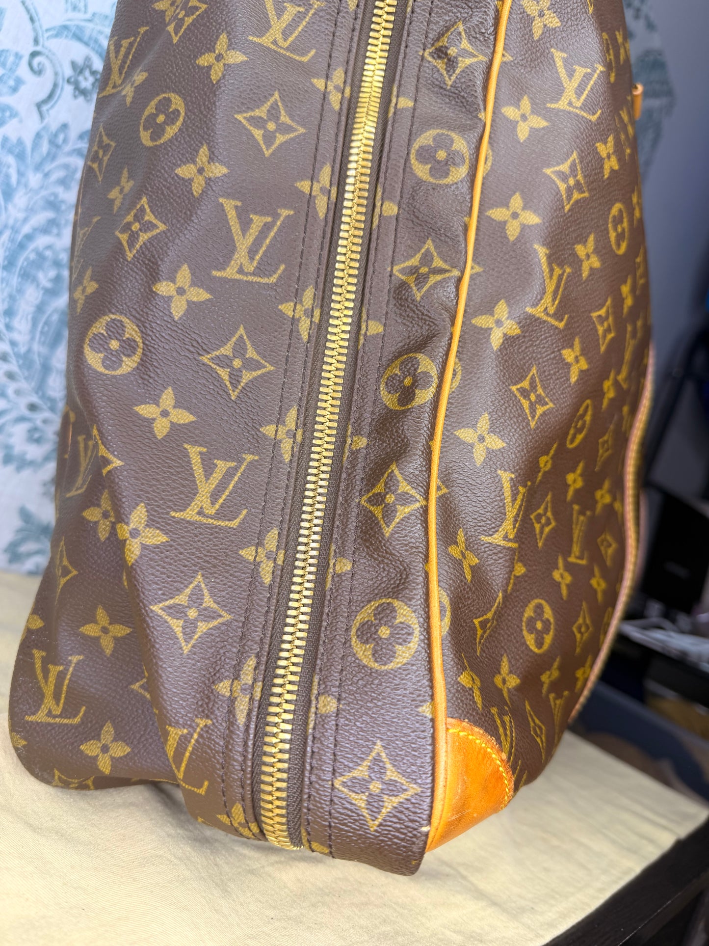 Louis Vuitton Sirius 55 Soft Suit Case