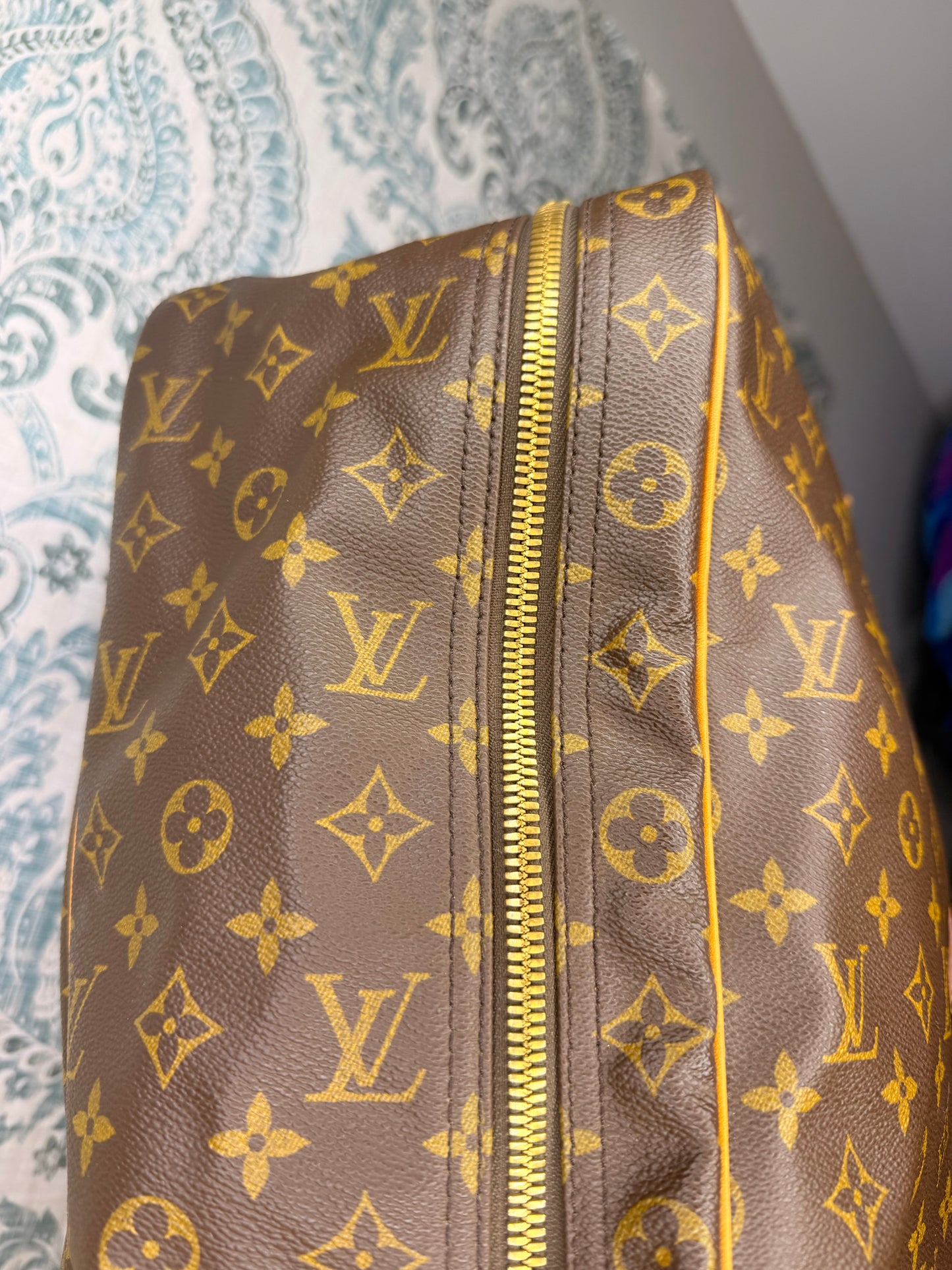 Louis Vuitton Sirius 55 Soft Suit Case