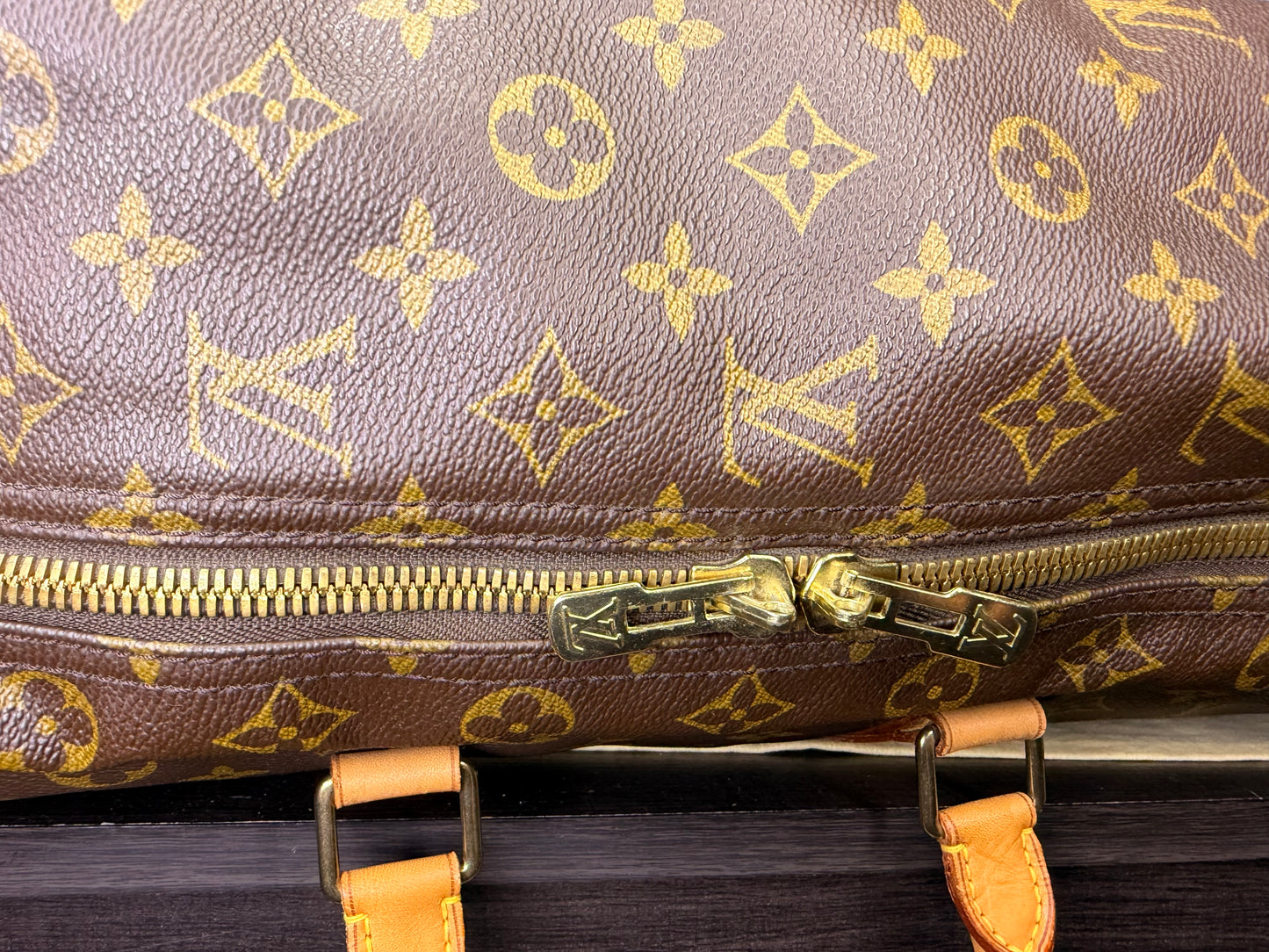 Louis Vuitton Sirius 55 Soft Suit Case