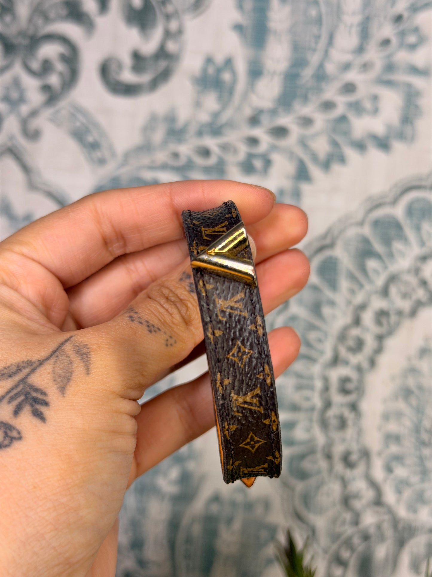 Louis Vuitton Essential V Bracelet