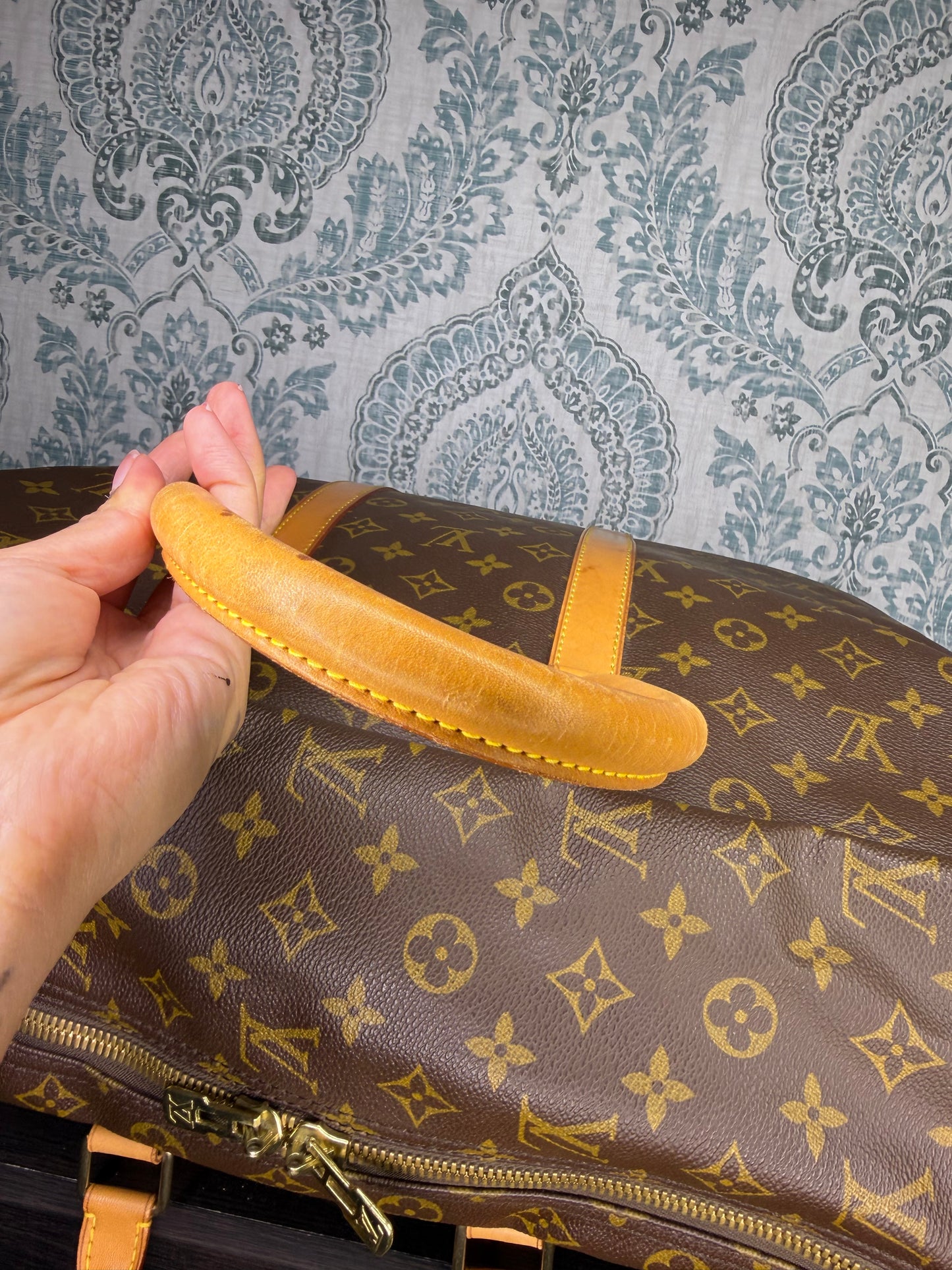 Louis Vuitton Sirius 55 Soft Suit Case