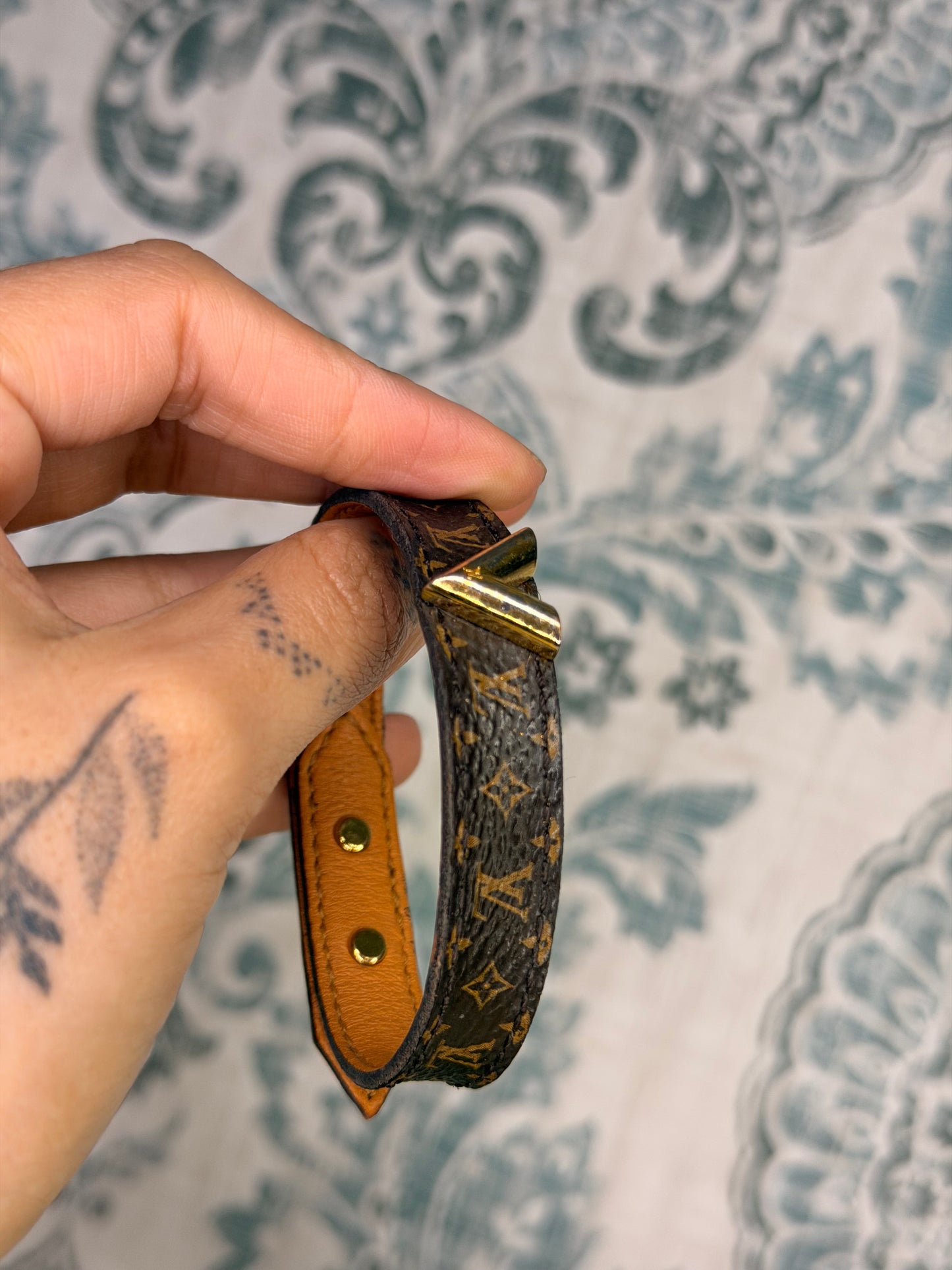 Louis Vuitton Essential V Bracelet