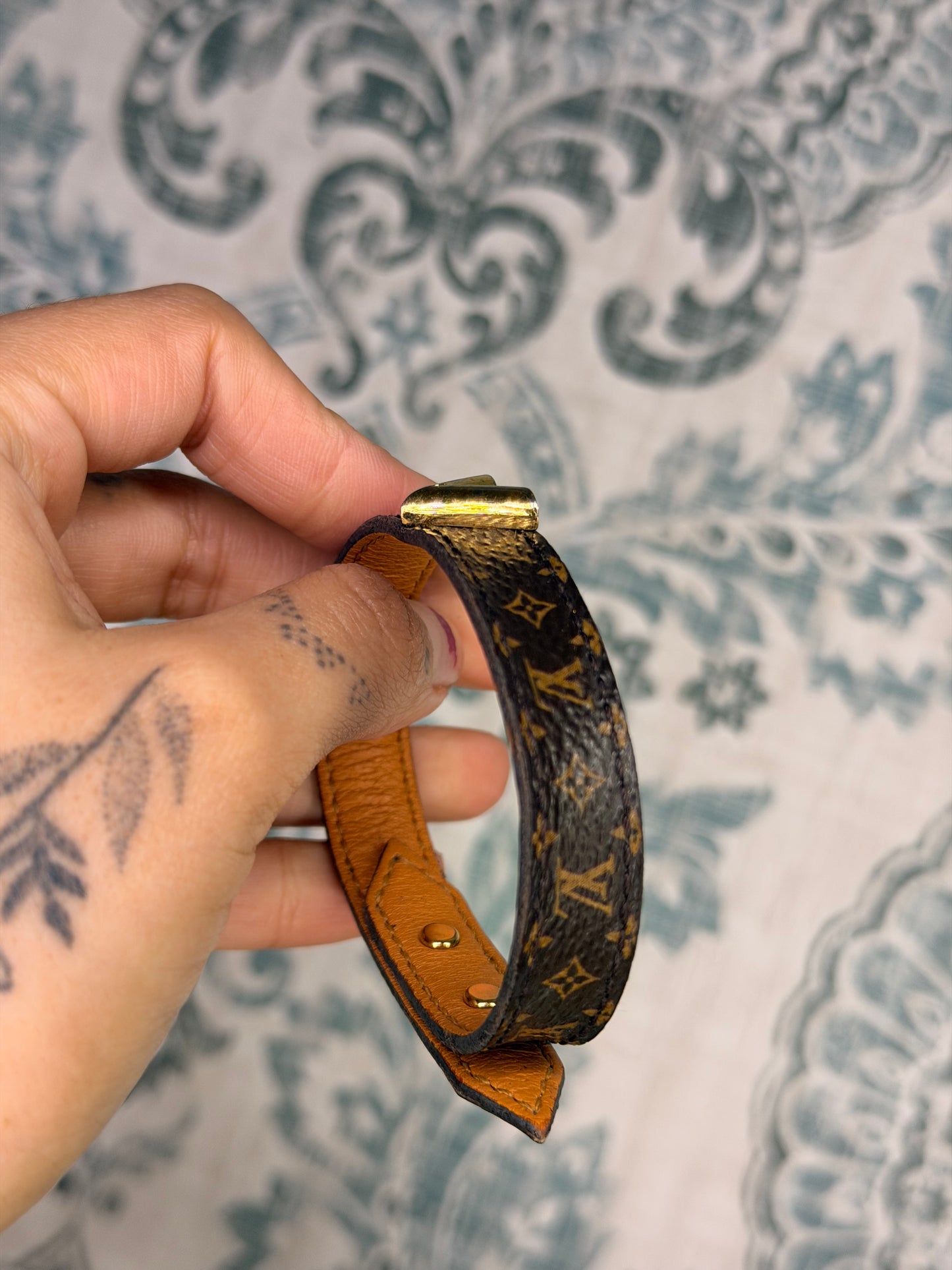 Louis Vuitton Essential V Bracelet