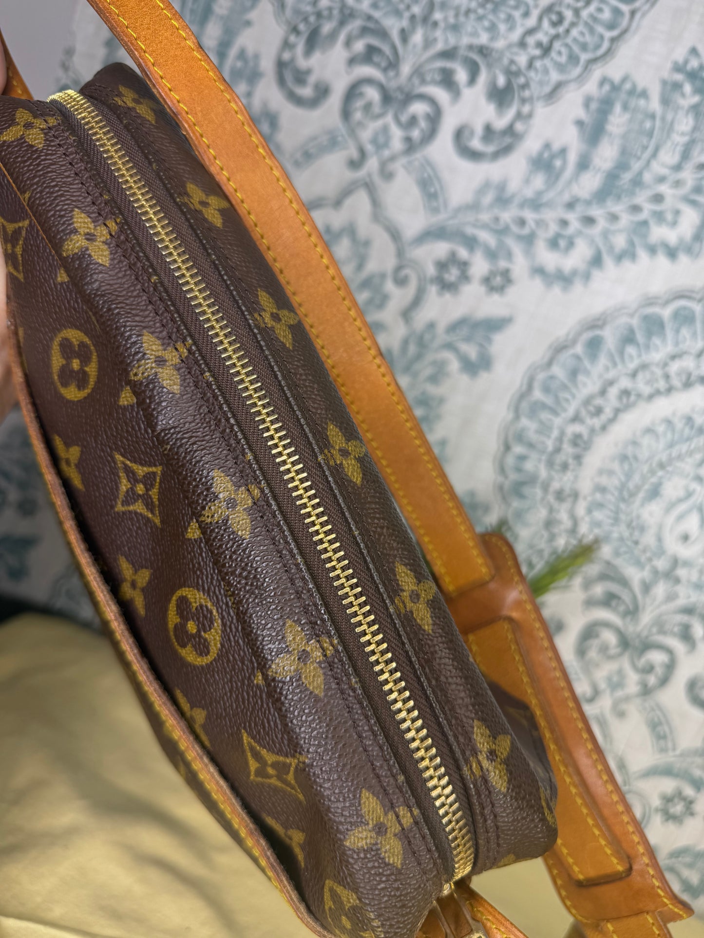 Louis Vuitton Jeune Fille GM