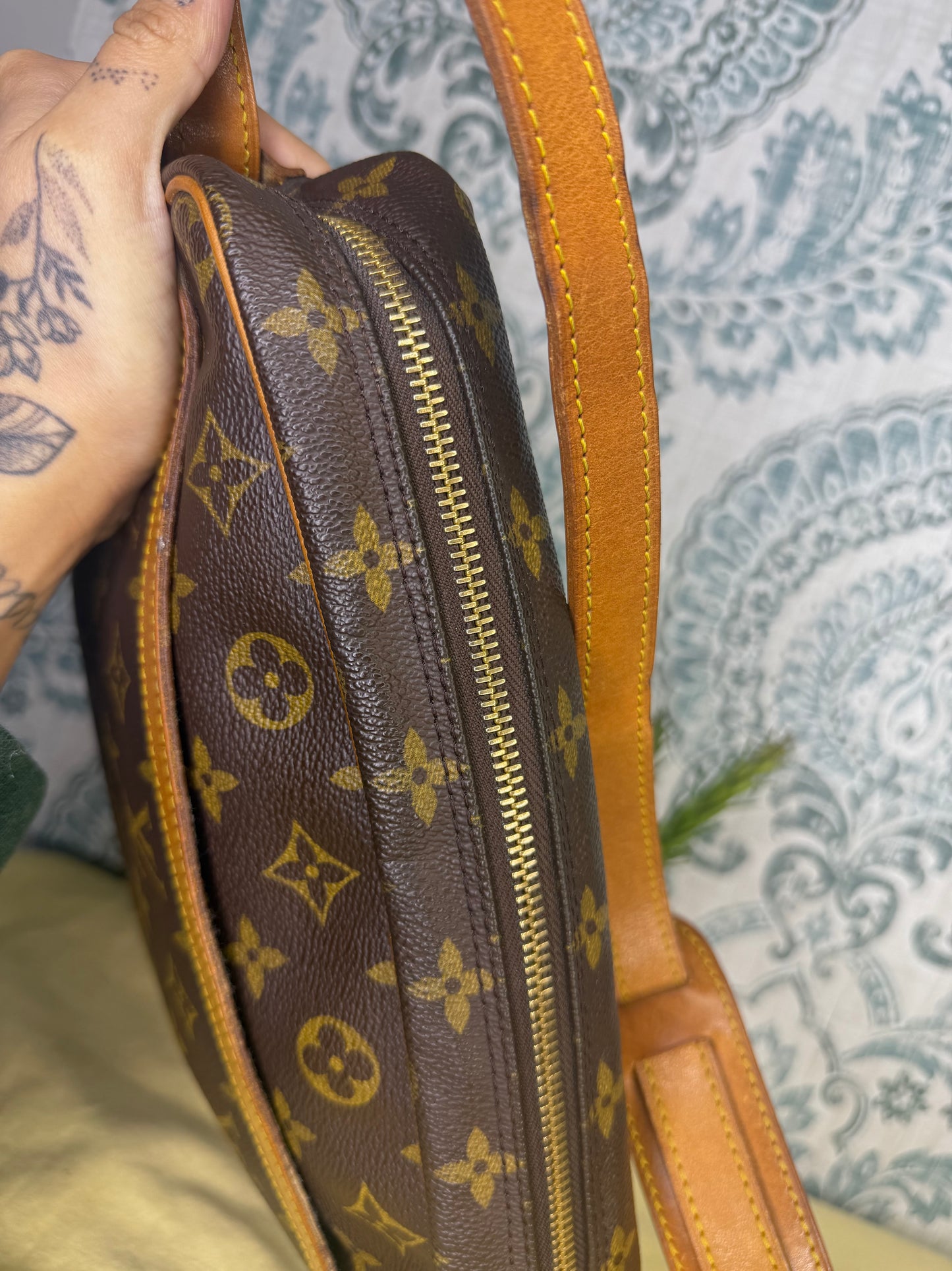 Louis Vuitton Jeune Fille GM