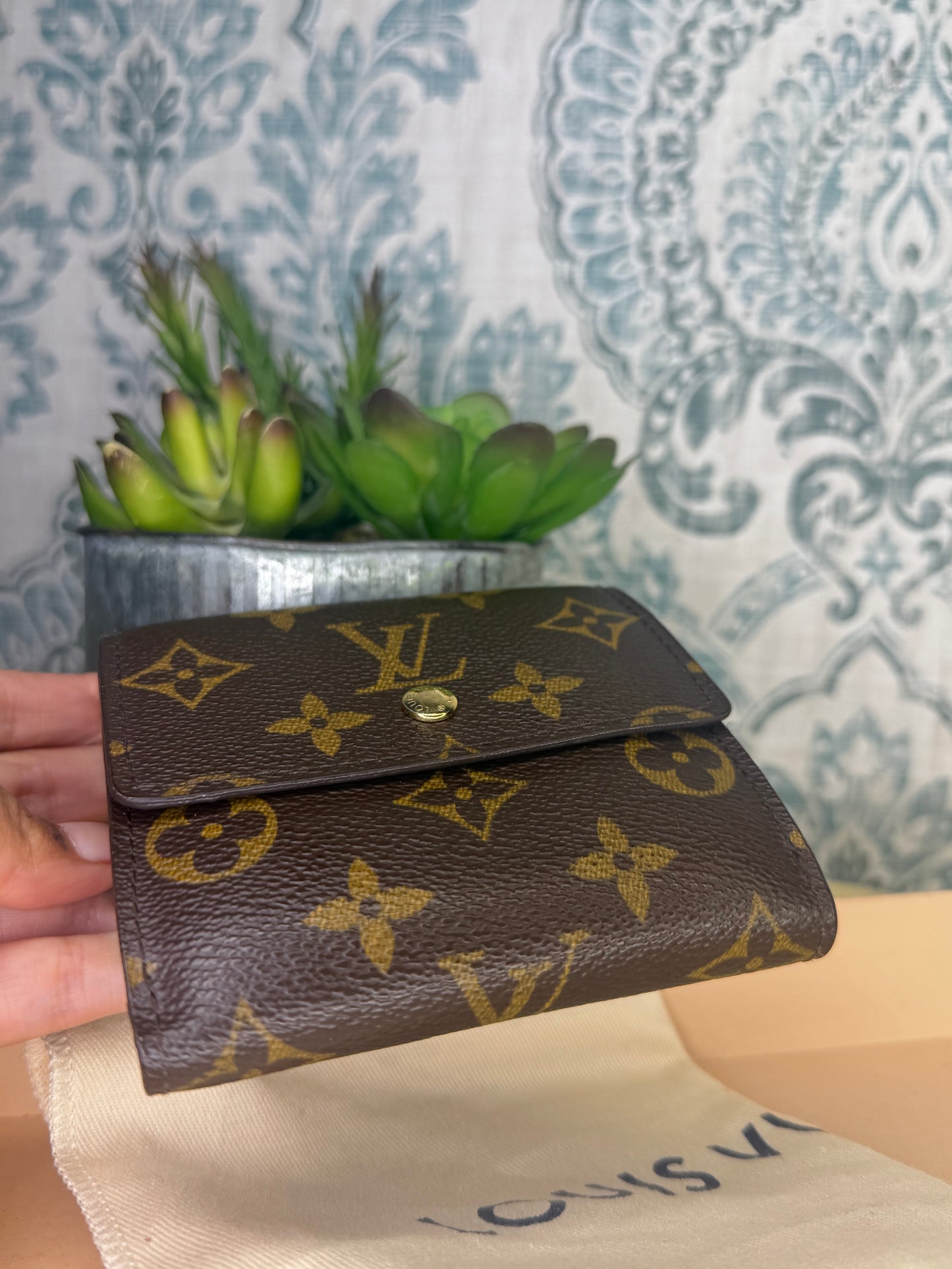 Louis Vuitton Monogram Elise Wallet