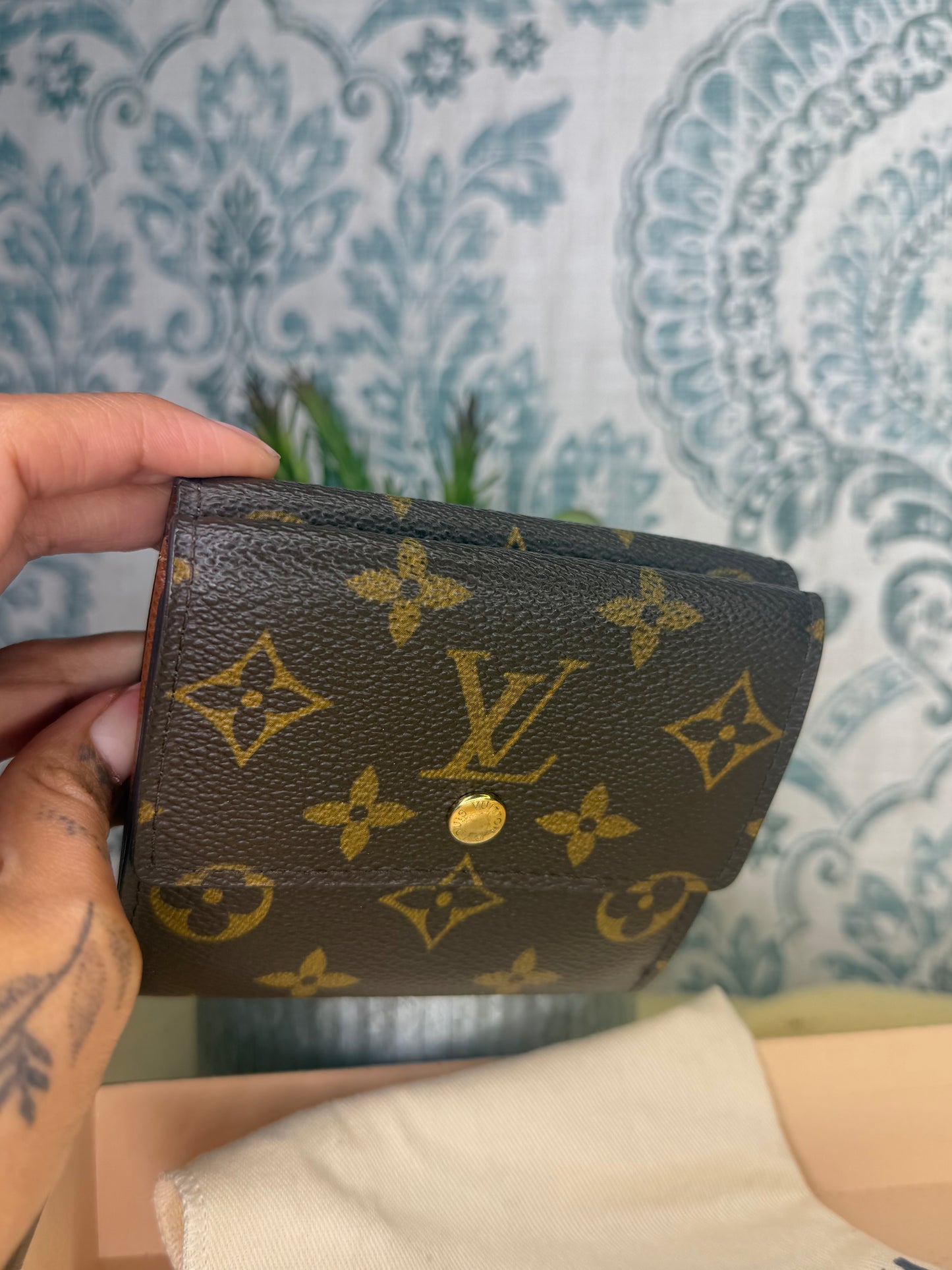 Louis Vuitton Monogram Elise Wallet