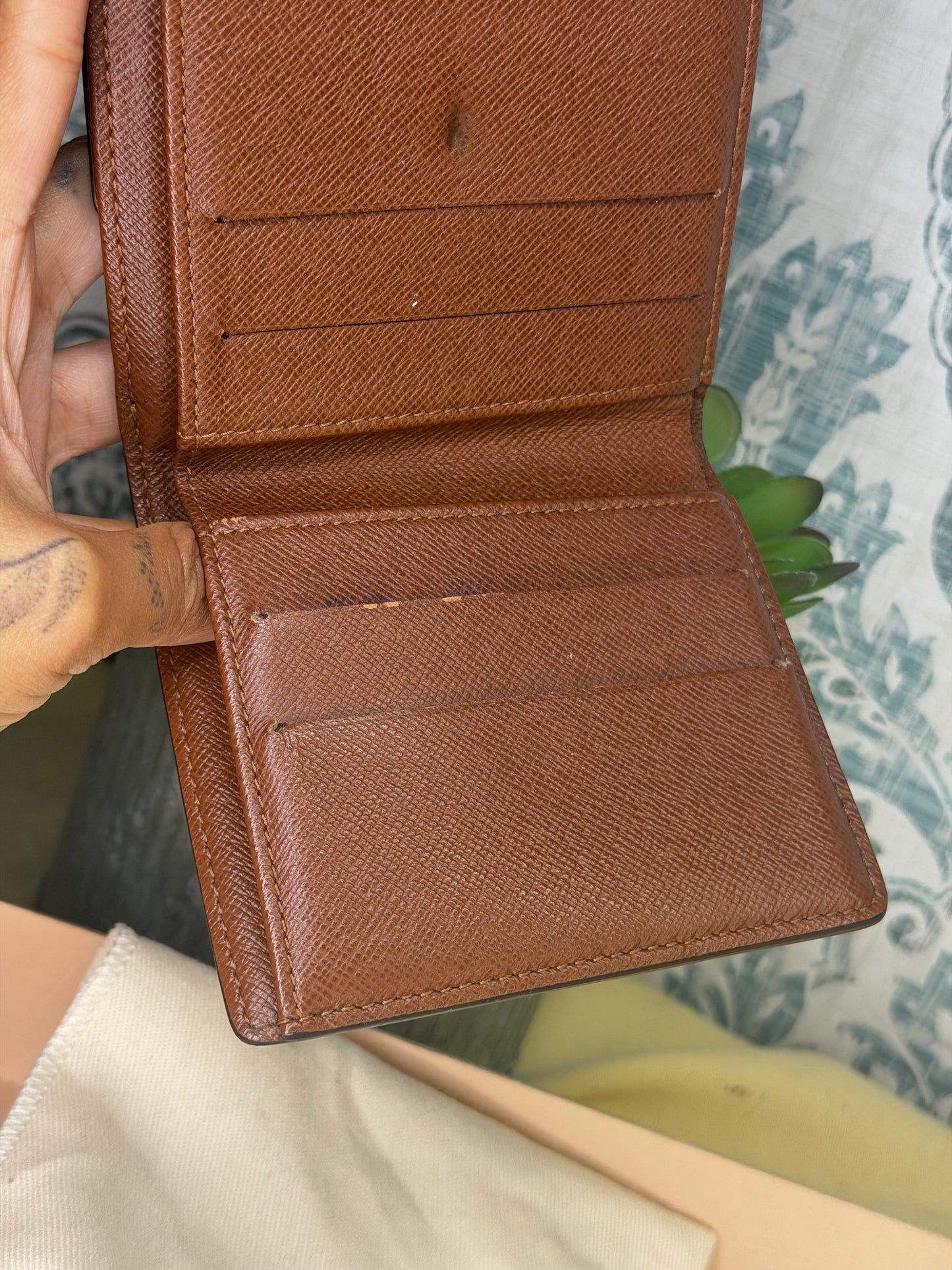 Louis Vuitton Monogram Elise Wallet