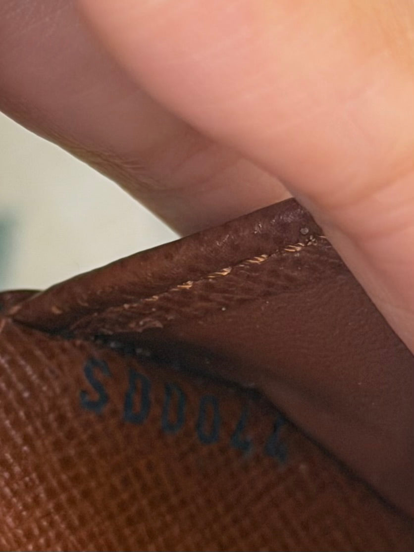 Louis Vuitton Monogram Elise Wallet