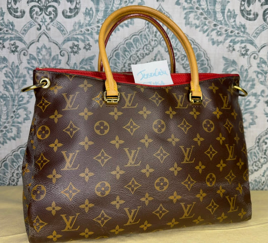 Louis Vuitton Pallas MM