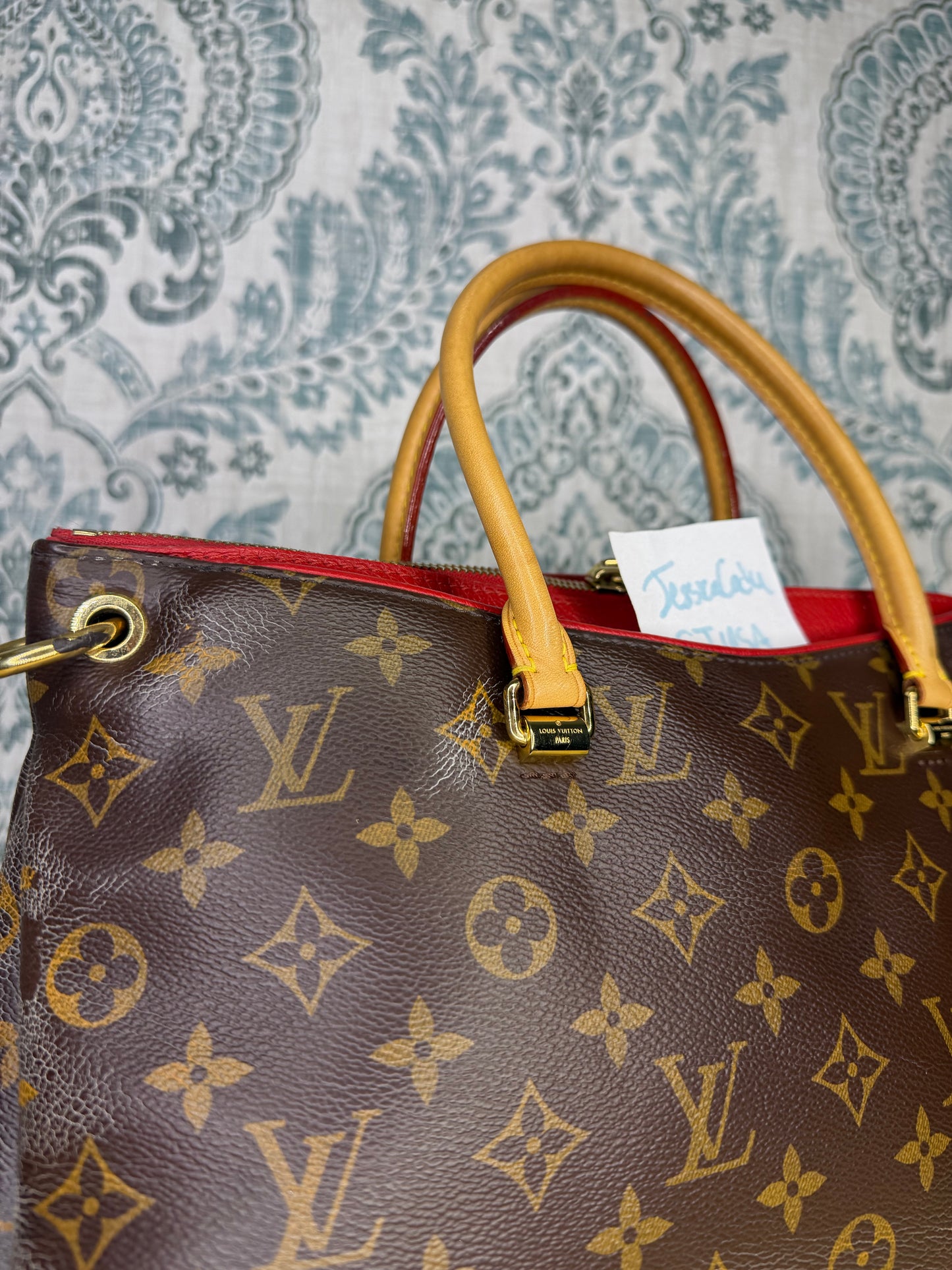 Louis Vuitton Pallas MM