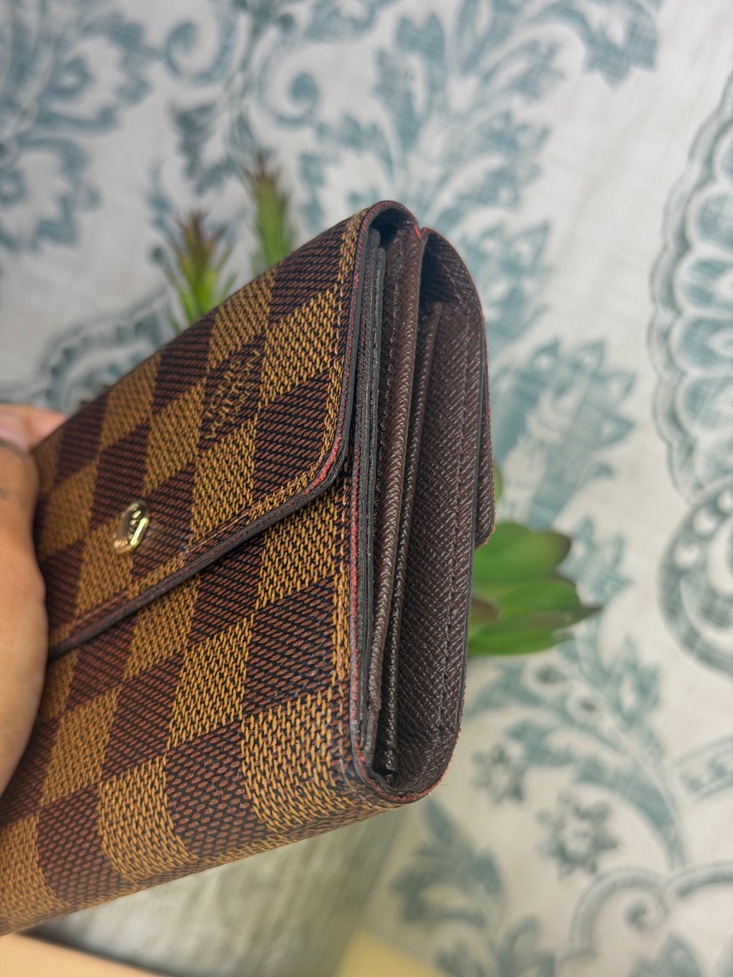 Louis Vuitton Damier Ebene Elise Wallet