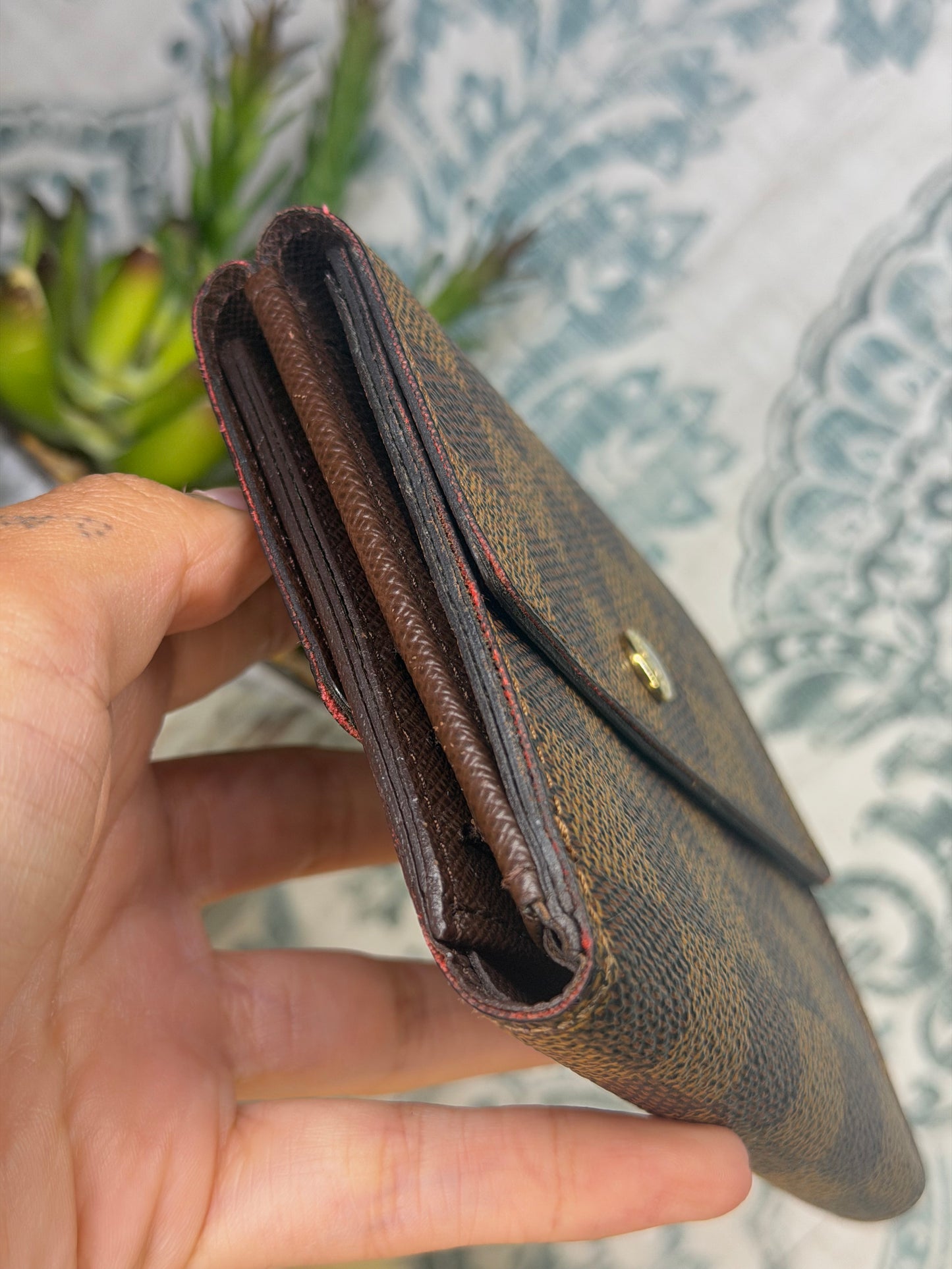 Louis Vuitton Damier Ebene Elise Wallet