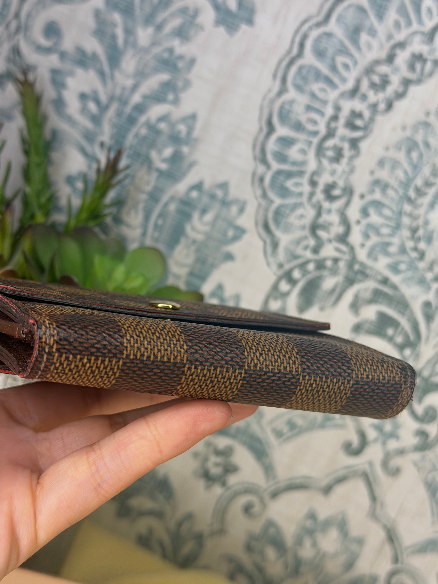 Louis Vuitton Damier Ebene Elise Wallet