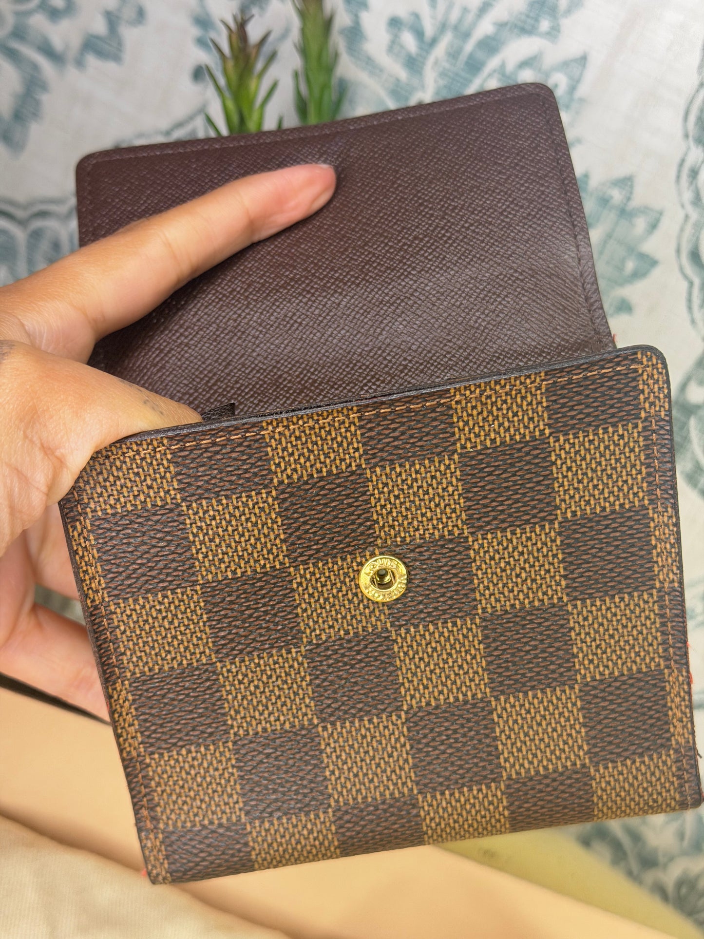 Louis Vuitton Damier Ebene Elise Wallet