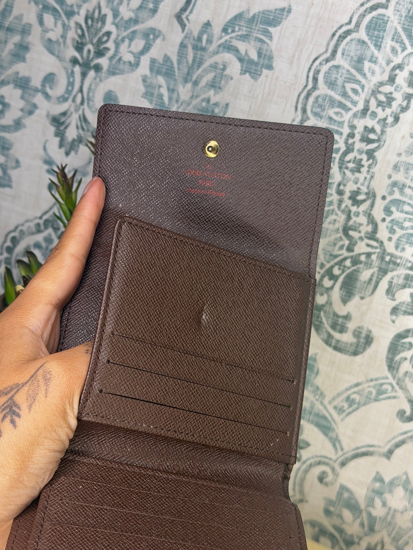 Louis Vuitton Damier Ebene Elise Wallet