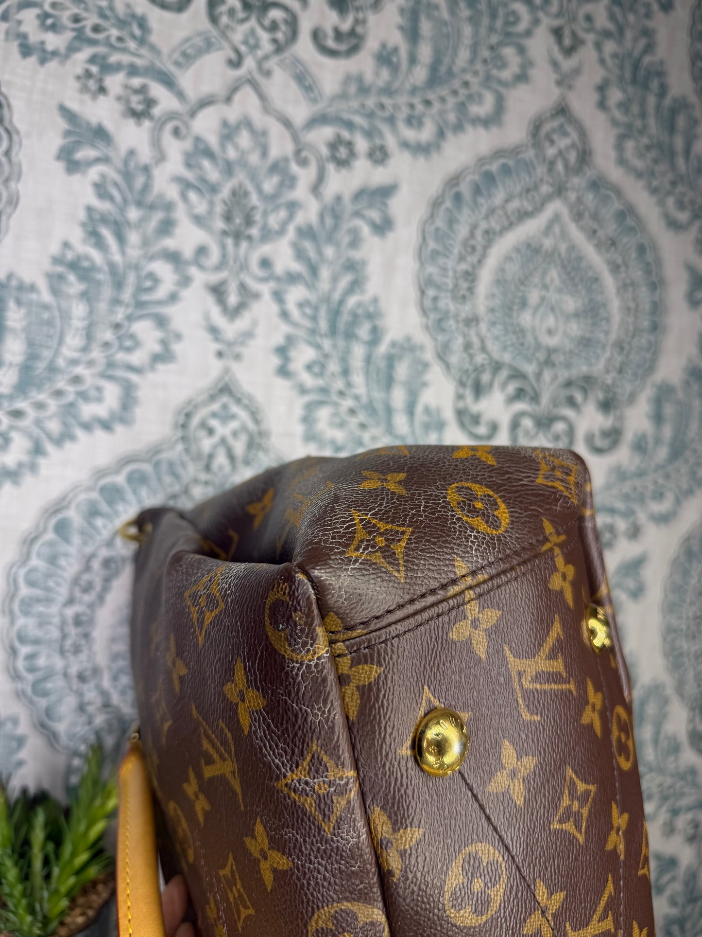 Louis Vuitton Pallas MM