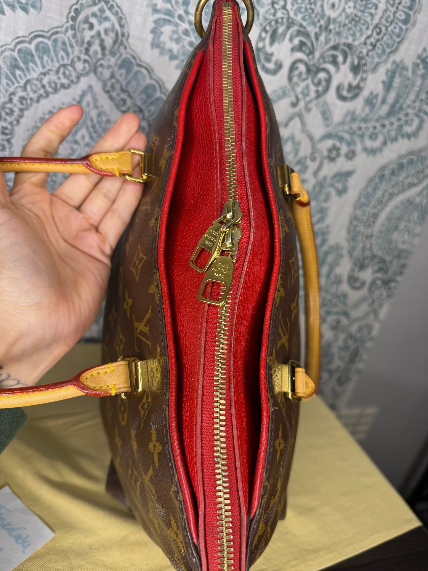 Louis Vuitton Pallas MM