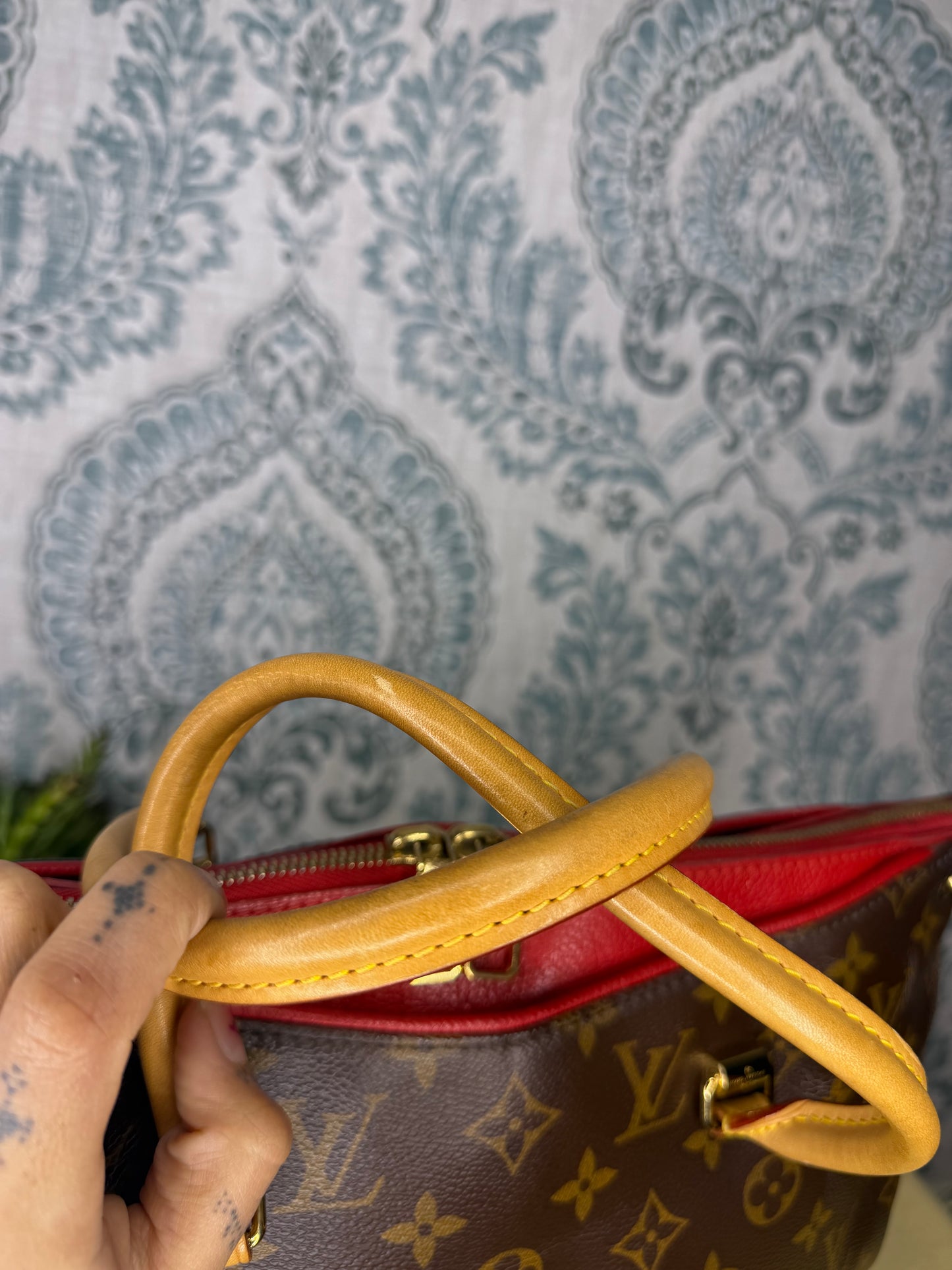 Louis Vuitton Pallas MM