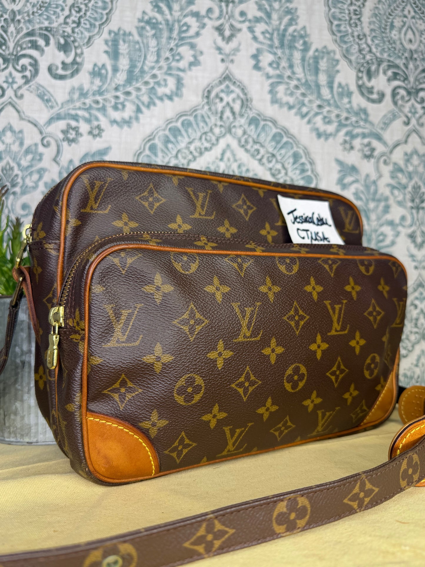 Louis Vuitton Nile PM