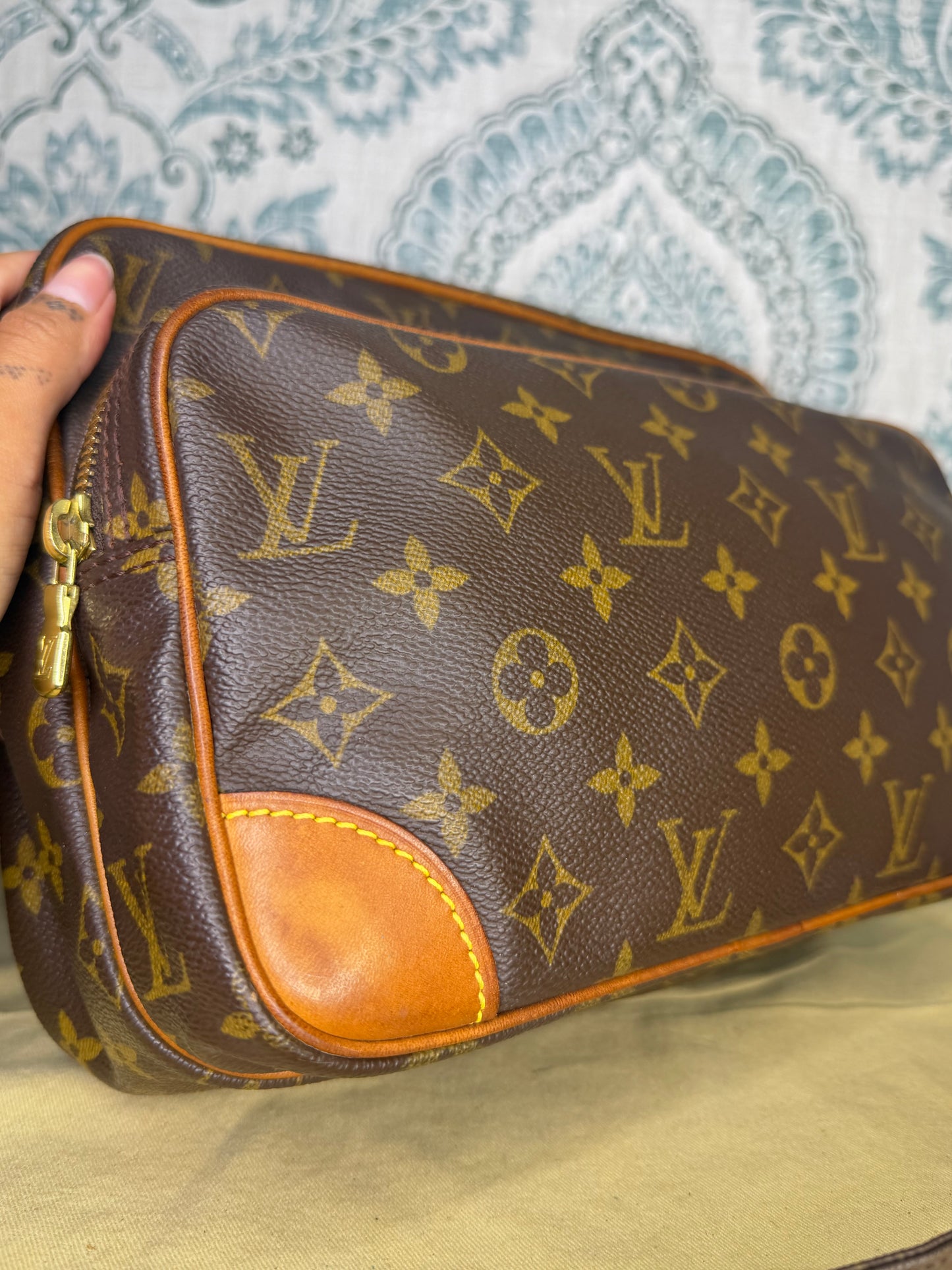 Louis Vuitton Nile PM