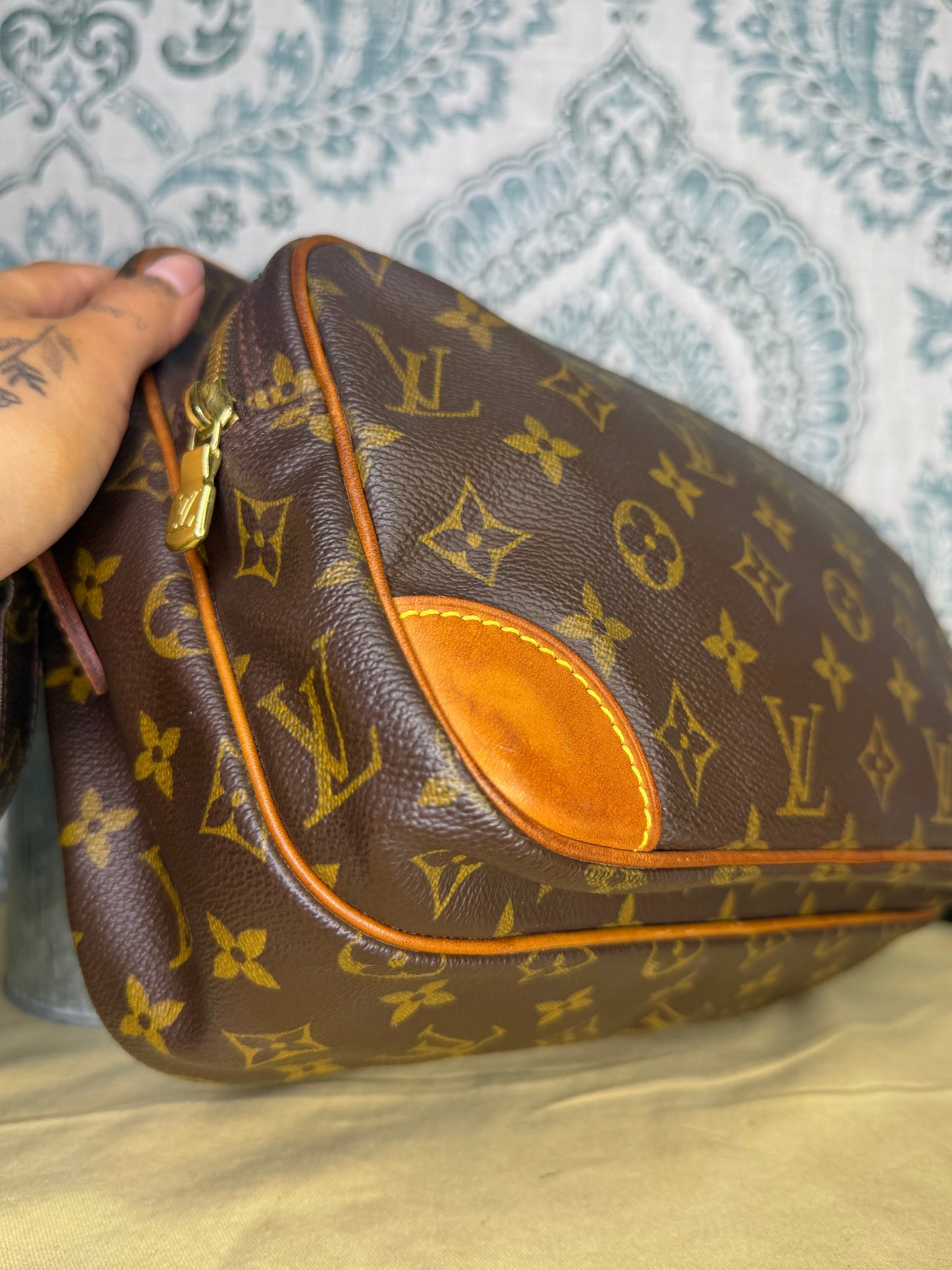 Louis Vuitton Nile PM