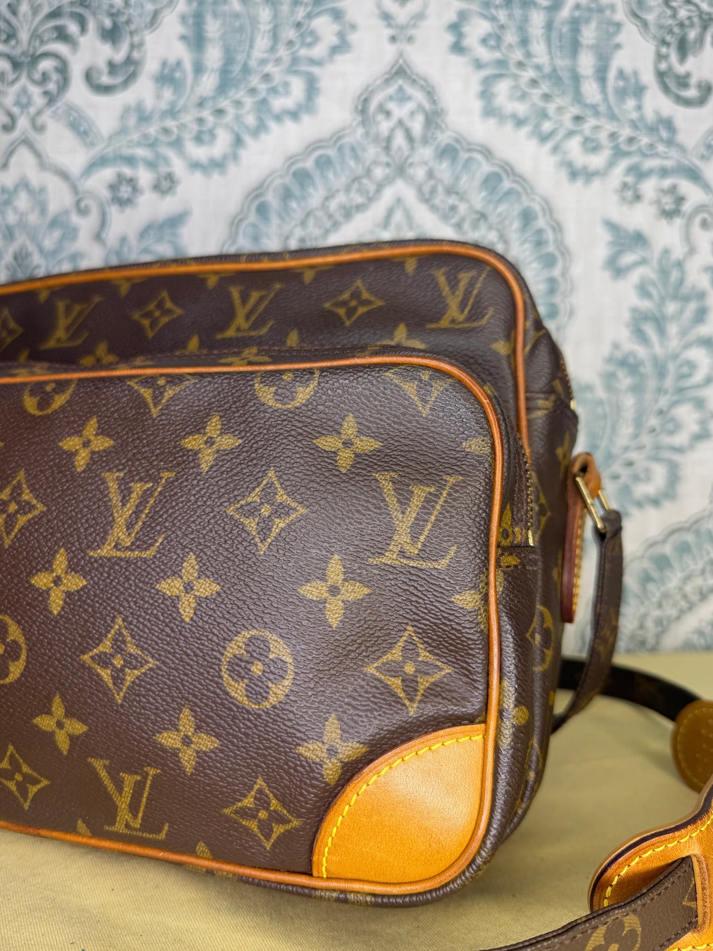 Louis Vuitton Nile PM