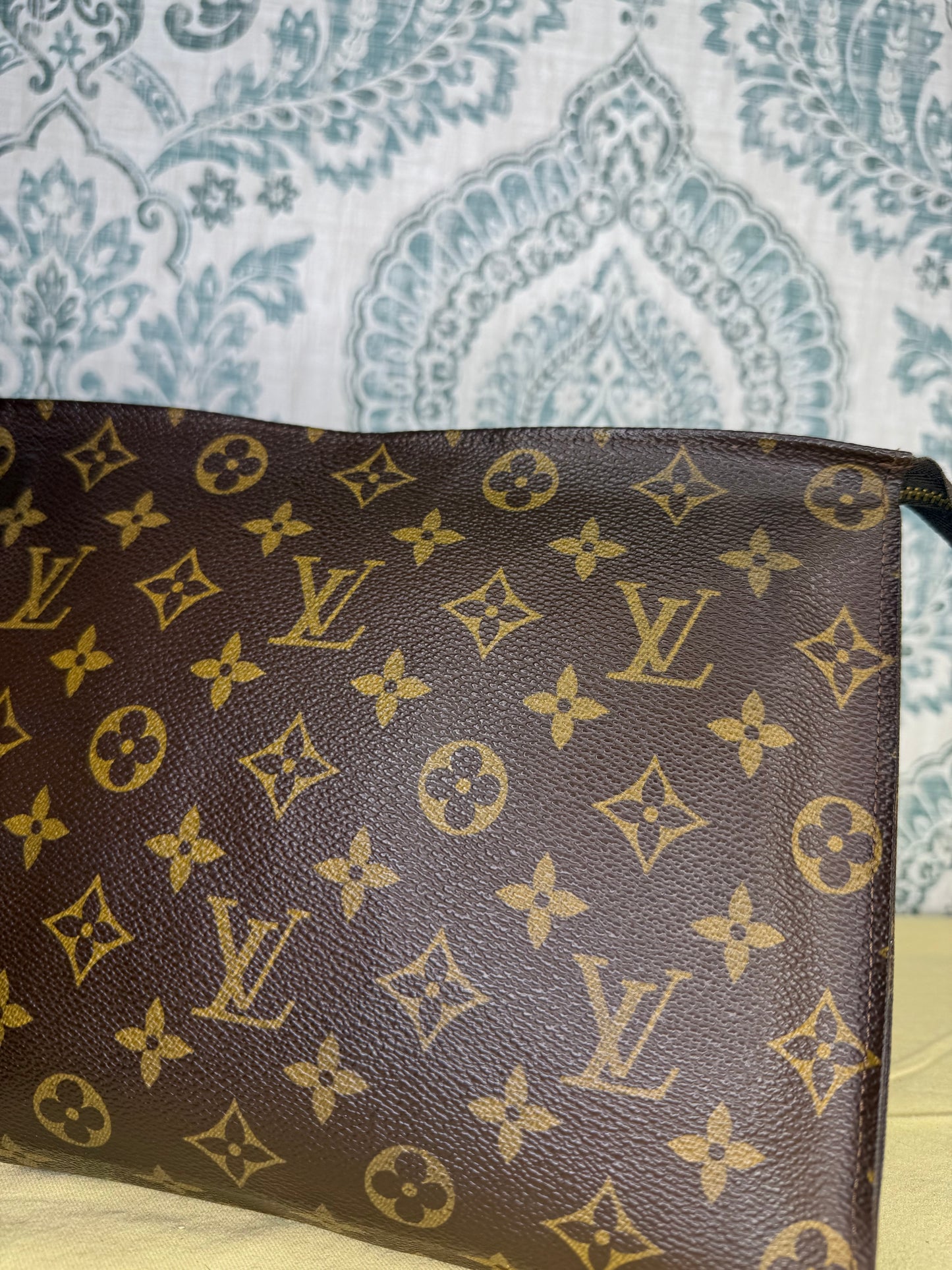 Louis Vuitton Monogram Toiletry 26