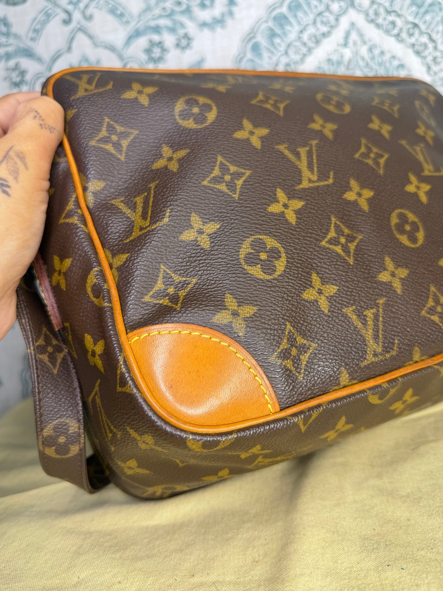 Louis Vuitton Nile PM