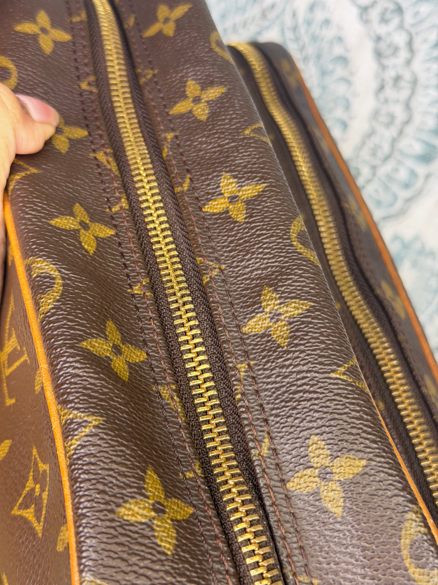 Louis Vuitton Nile PM